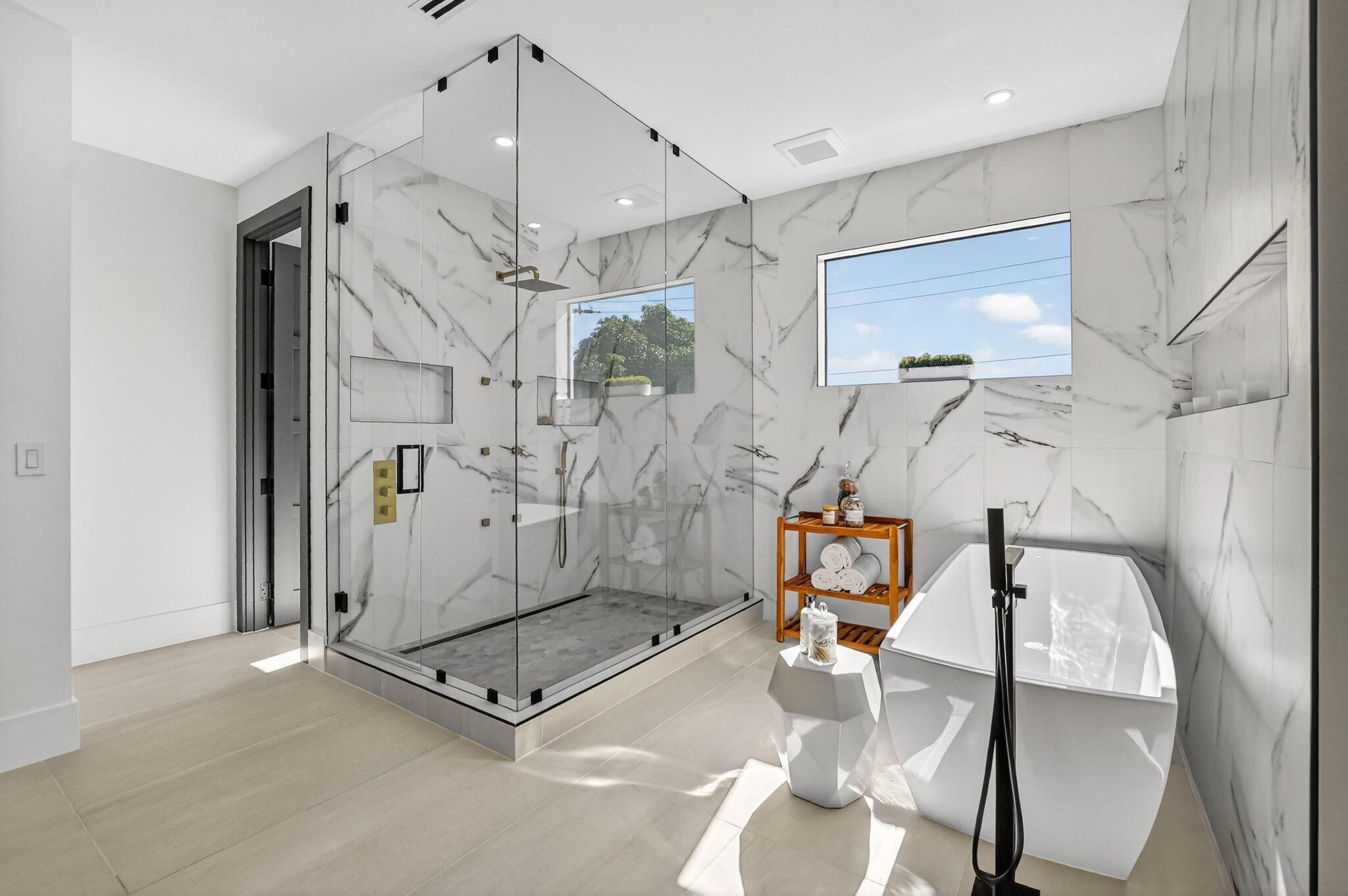 BOCA RATON SQUARE - Residential