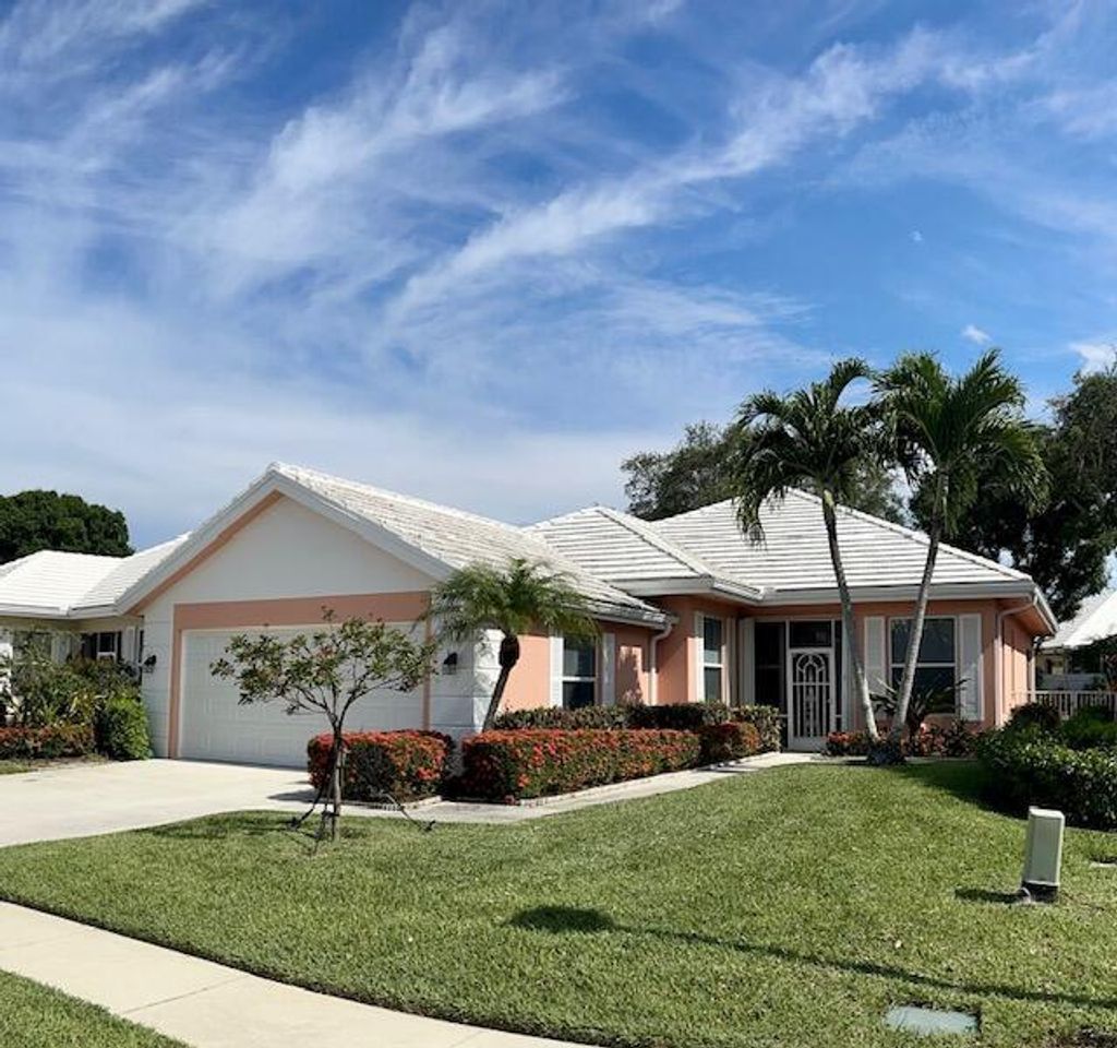 Photo of 8702 Wakefield Drive, Palm Beach Gardens, FL 33410 (MLS # R10896086)