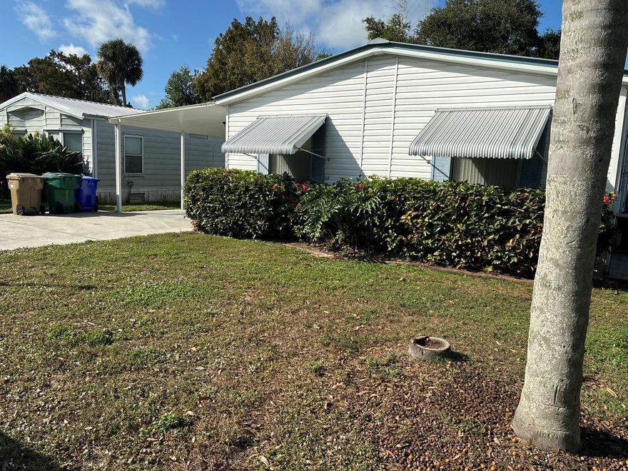 Welcome to this charming property located in the heart of Okeechobee! This home offers the perfect blend of comfort, convenience, and small-town Florida living. Ideally located just minutes from shopping, dining, schools, and beautiful Lake Okeechobee, this property provides easy access to everything the area has to offer while still maintaining a peaceful residential feel. Whether you’re looking for a primary residence, seasonal retreat, or investment opportunity, this home presents incredible potential. Enjoy the benefits of living in a quiet neighborhood with close proximity to parks, local amenities, and major roadways for convenient commuting. Don’t miss your opportunity to own a piece of Okeechobee!