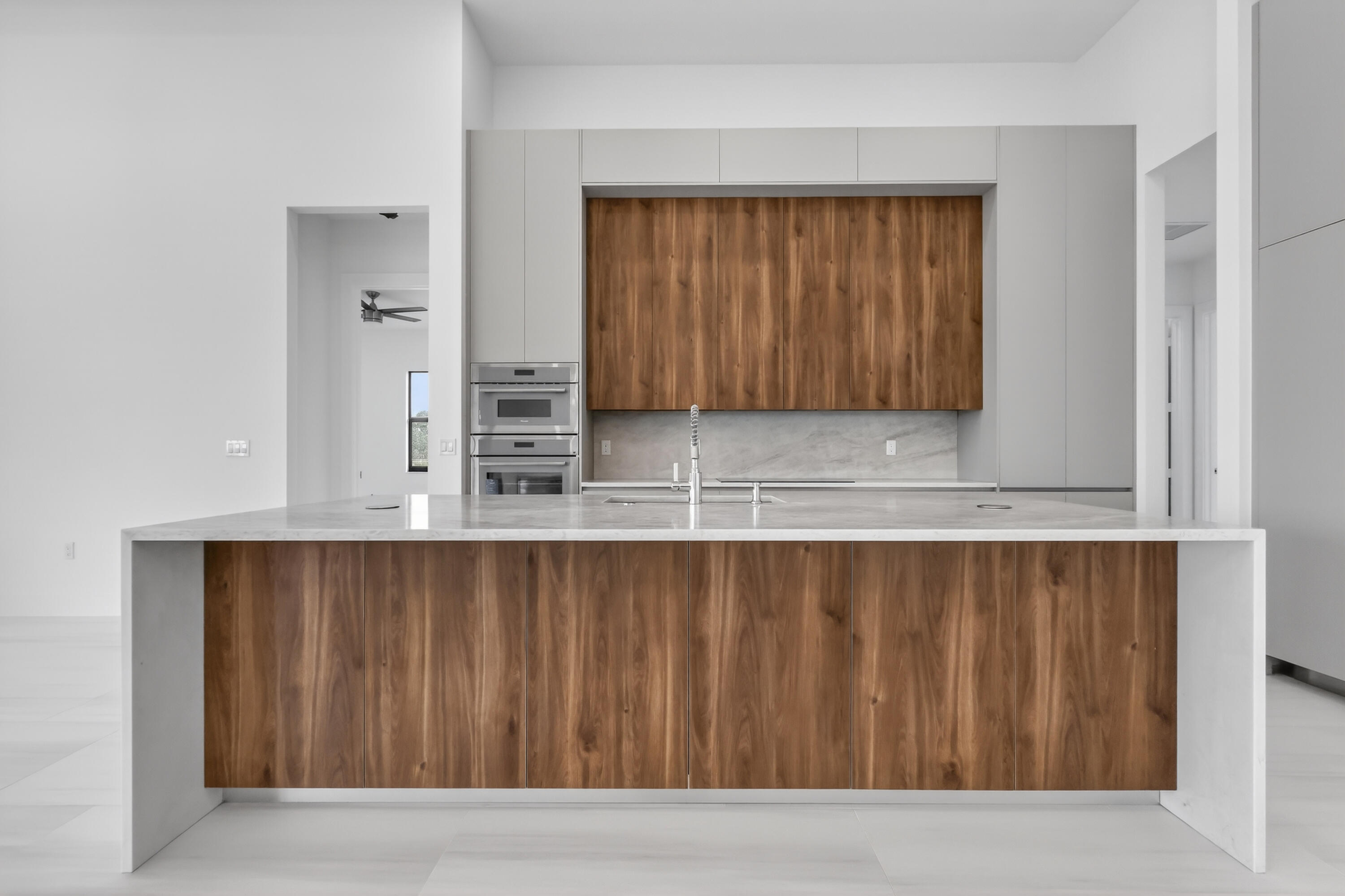 WHITE FENCES EQUESTRIAN ESTATES 1 - Residential