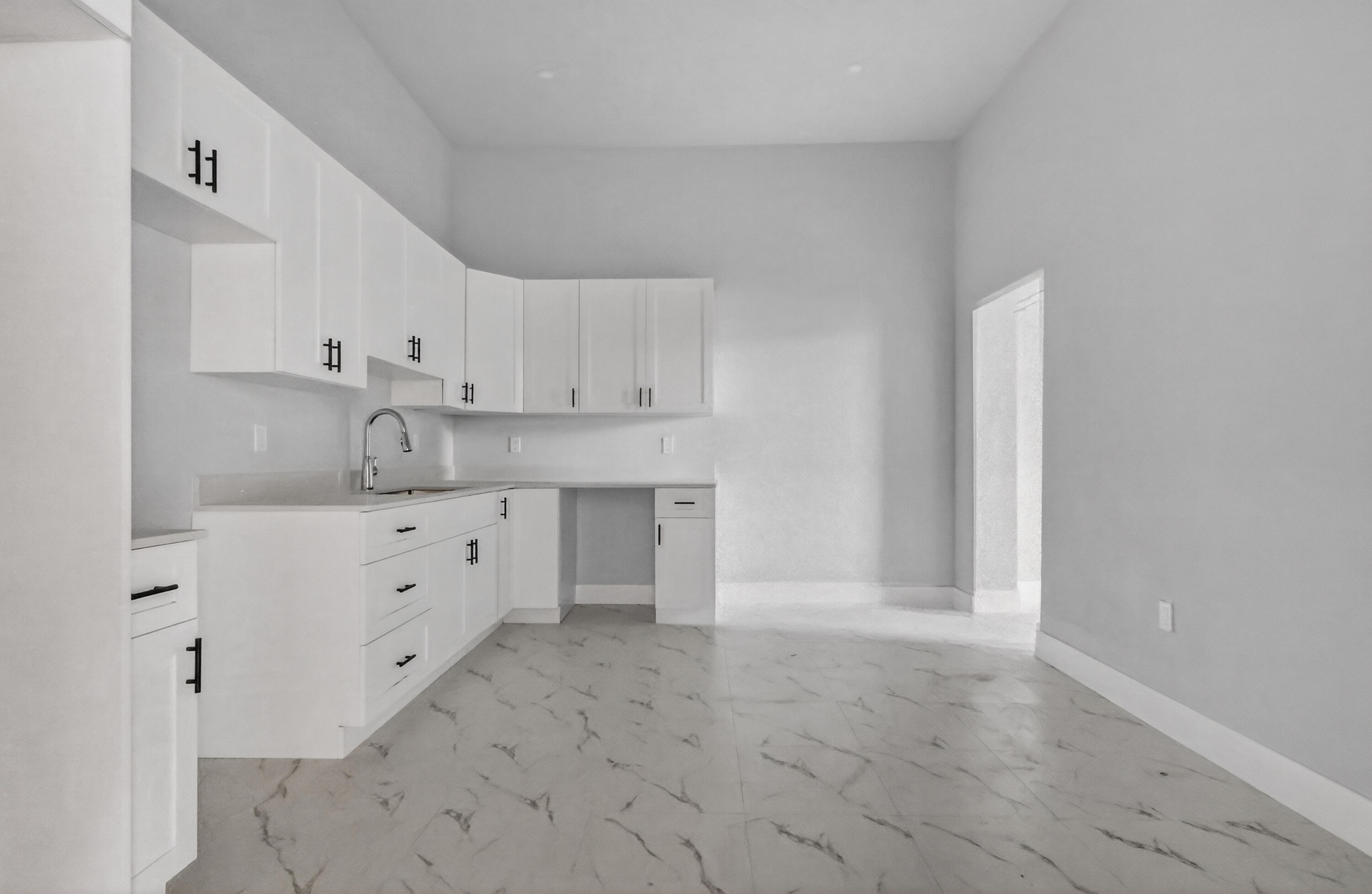 WHITE FENCES EQUESTRIAN ESTATES 1 - Residential