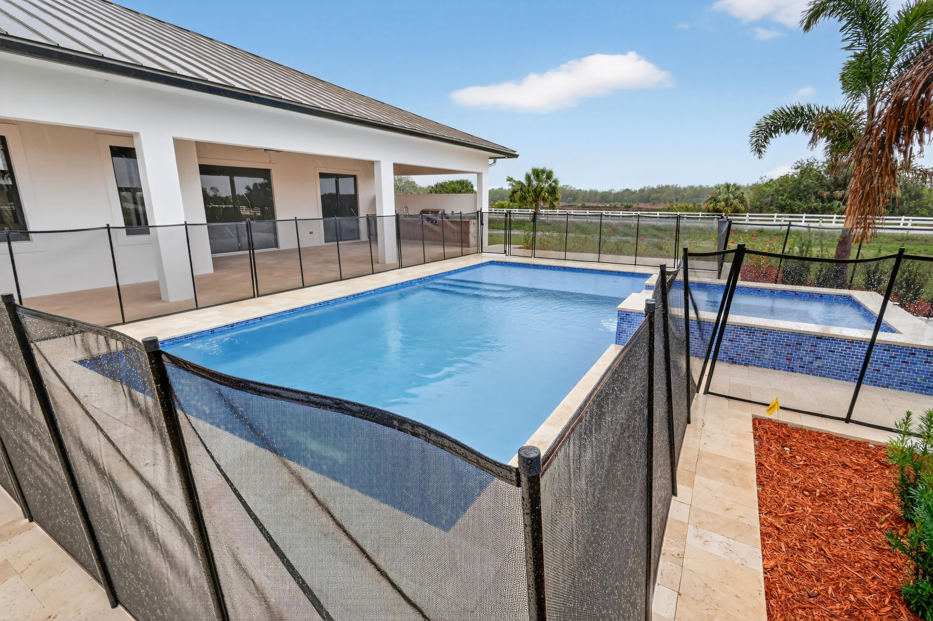 WHITE FENCES EQUESTRIAN ESTATES 1 - Residential