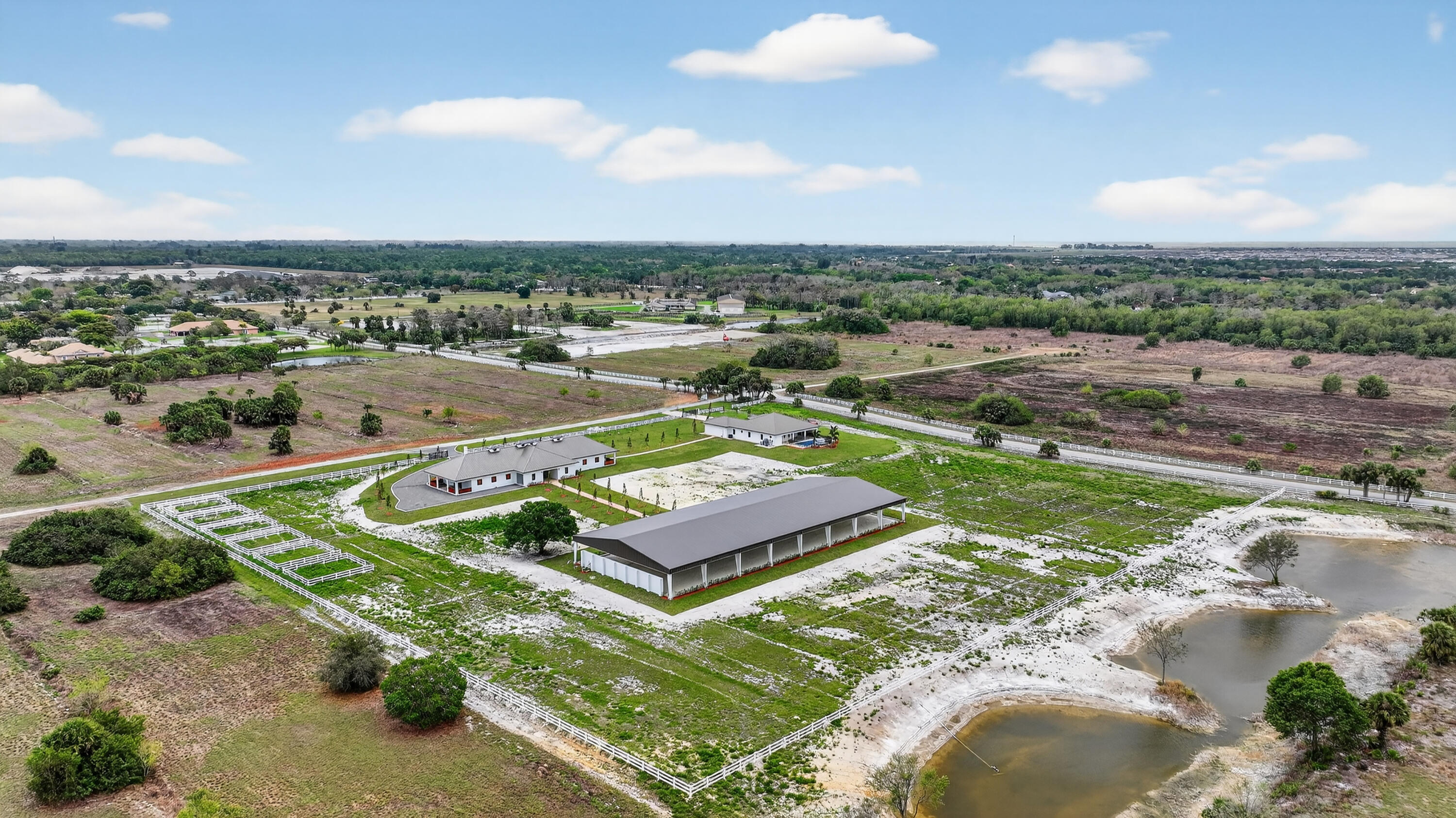 WHITE FENCES EQUESTRIAN ESTATES 1 - Residential