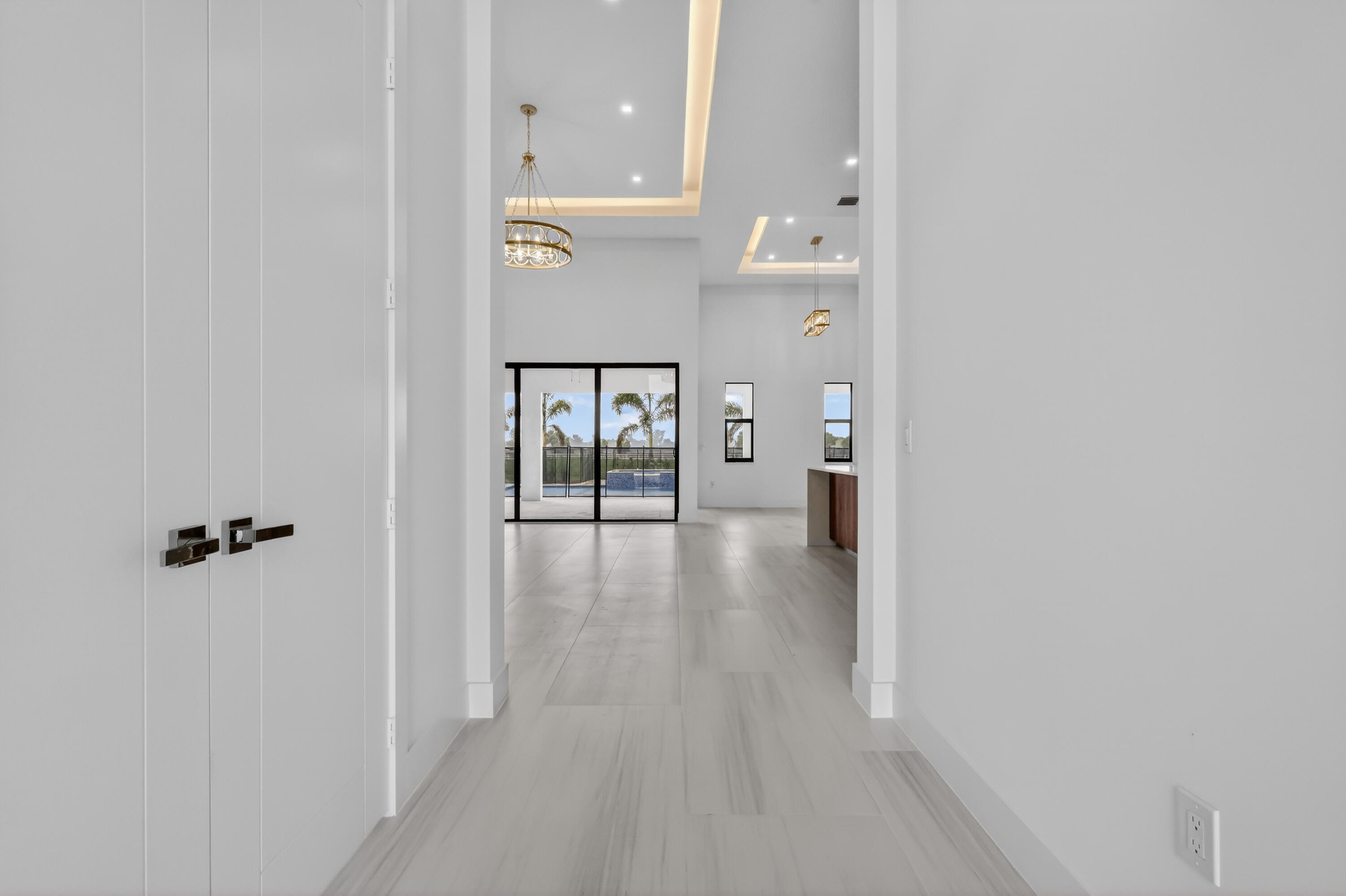 WHITE FENCES EQUESTRIAN ESTATES 1 - Residential