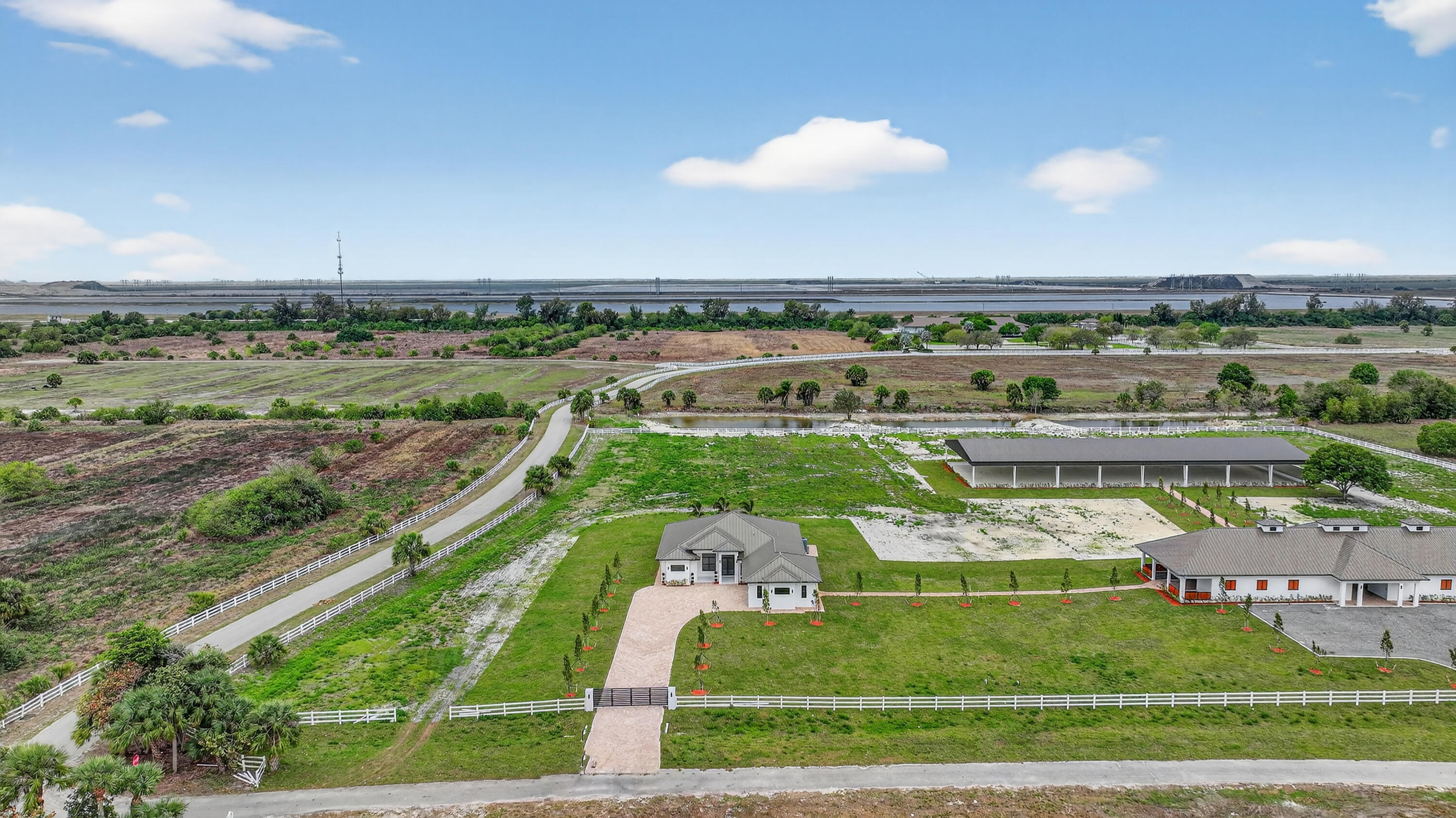 WHITE FENCES EQUESTRIAN ESTATES 1 - Residential