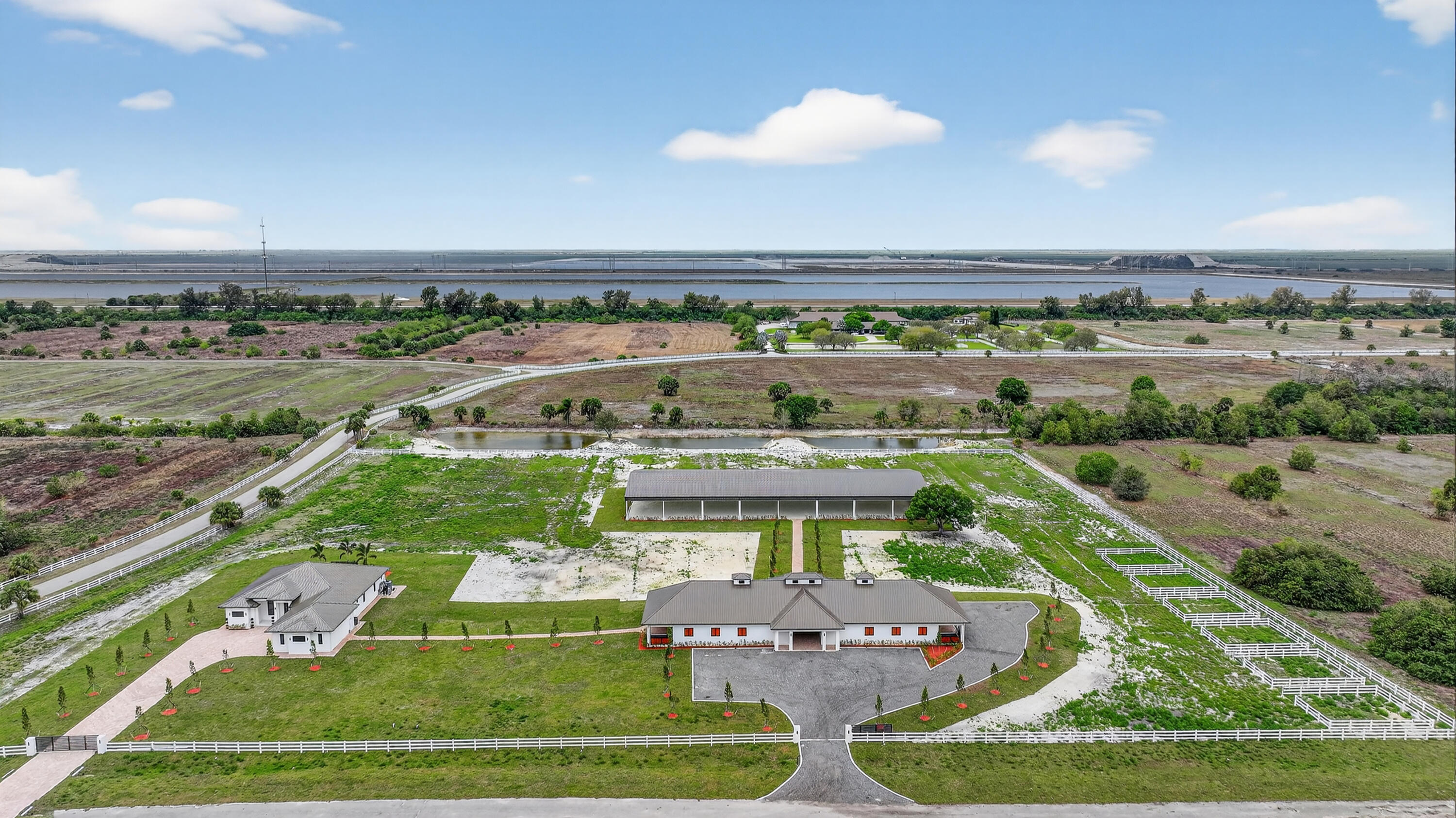 WHITE FENCES EQUESTRIAN ESTATES 1 - Residential