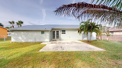 A home in Port St Lucie