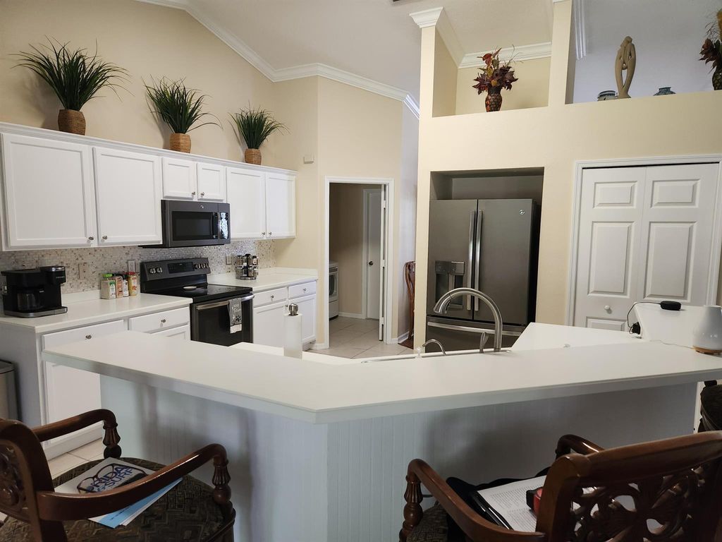 Photo of 2412 SE Alfonso Avenue, Port Saint Lucie, FL 34952 (MLS # R11000027)