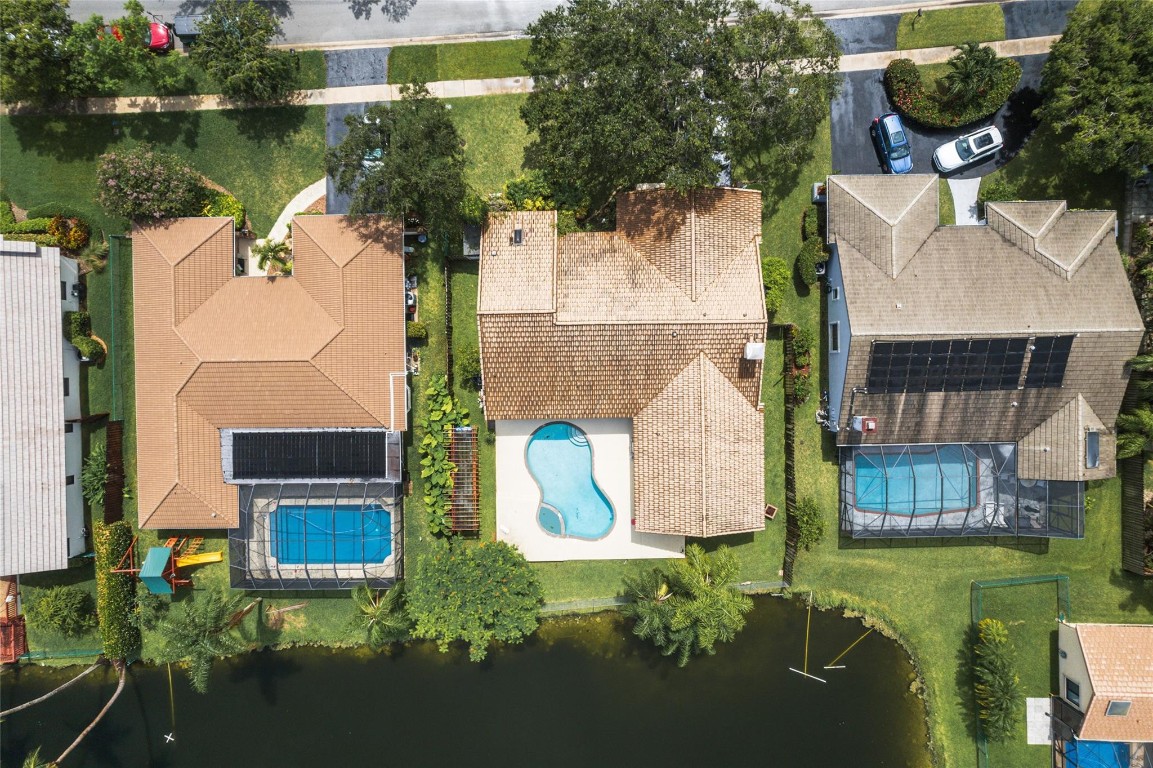 JACARANDA LAKES SECTION 1 - Residential