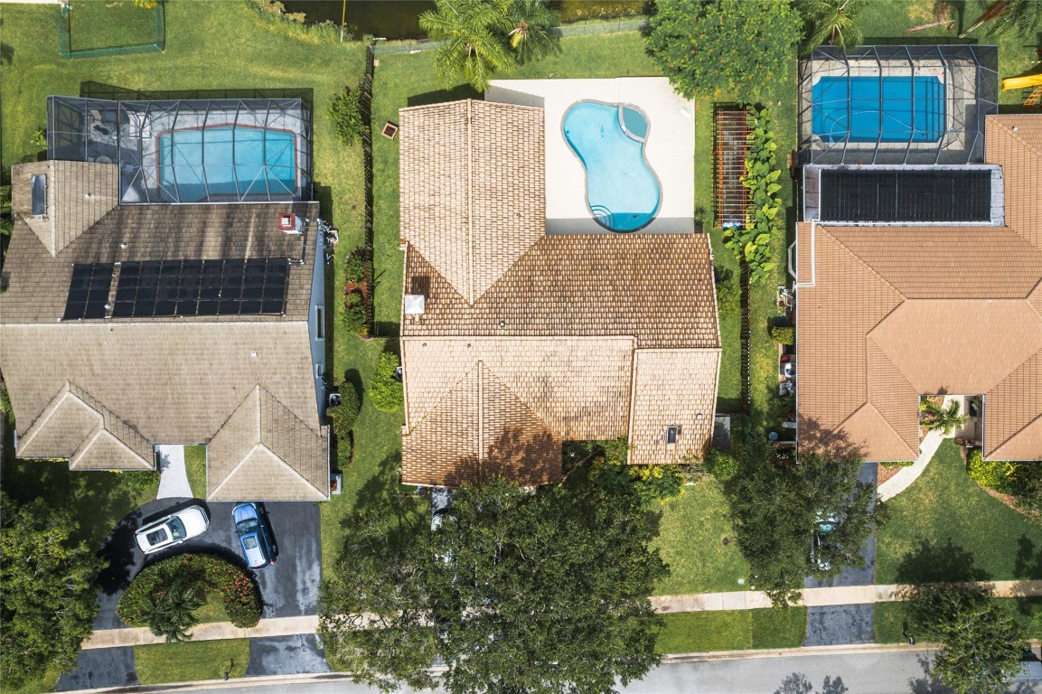 JACARANDA LAKES SECTION 1 - Residential