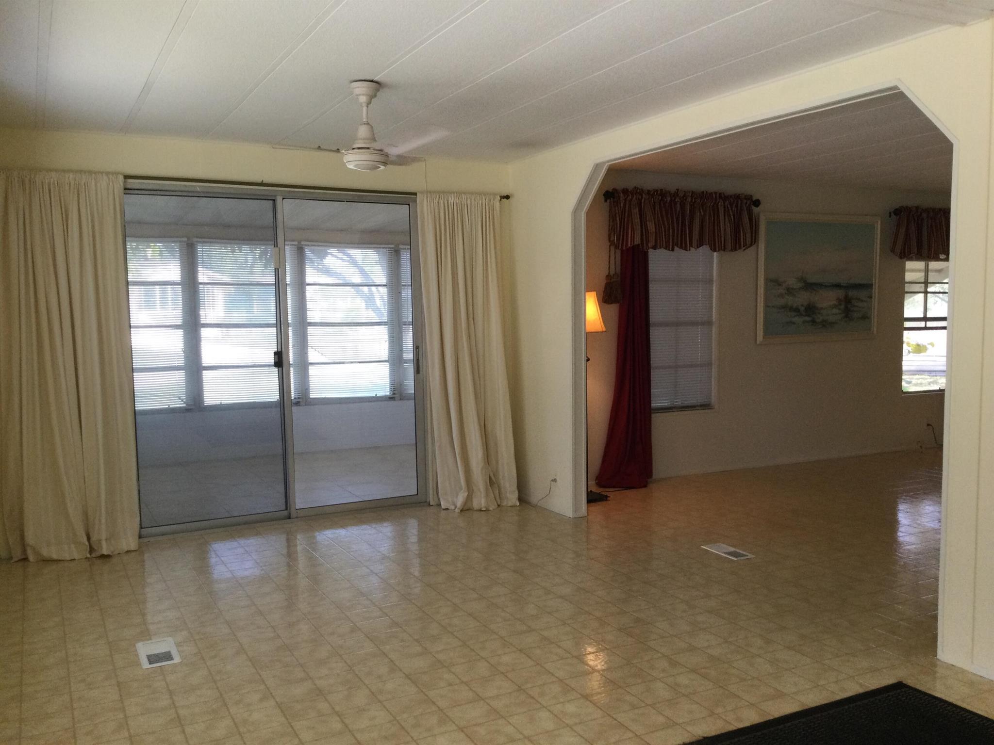 Spanish Lakes Golf Villag - Residential