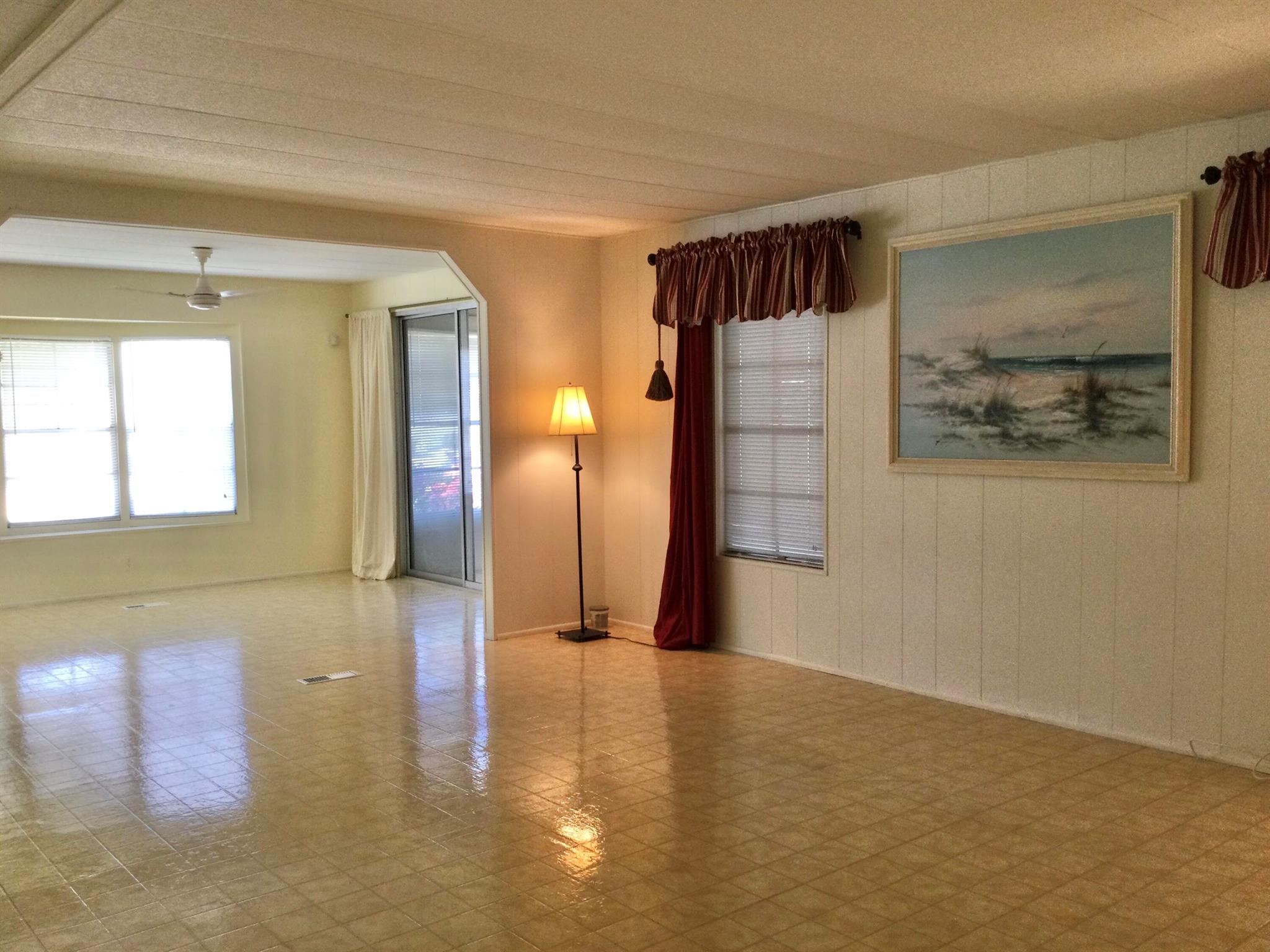 Spanish Lakes Golf Villag - Residential