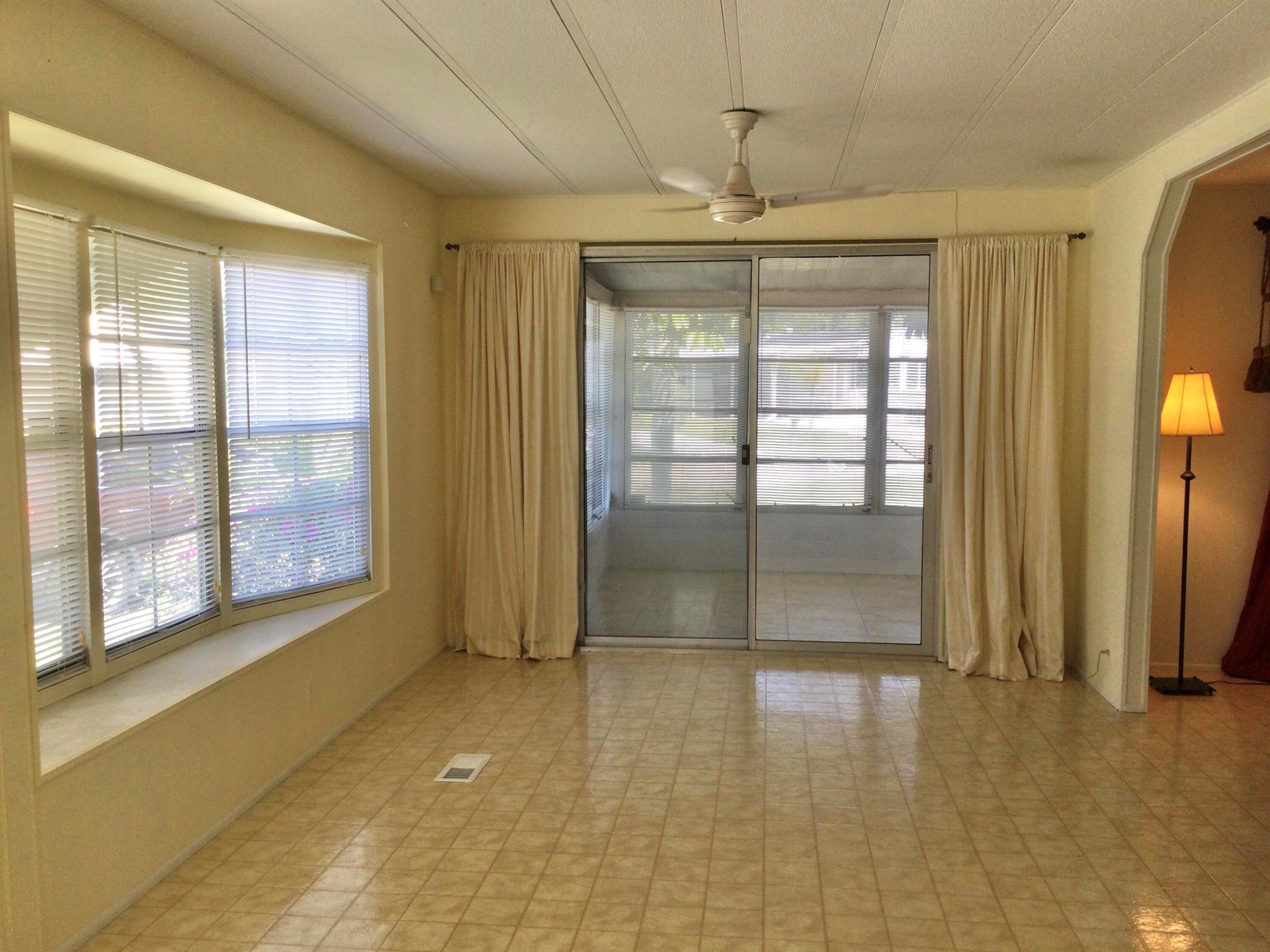 Spanish Lakes Golf Villag - Residential