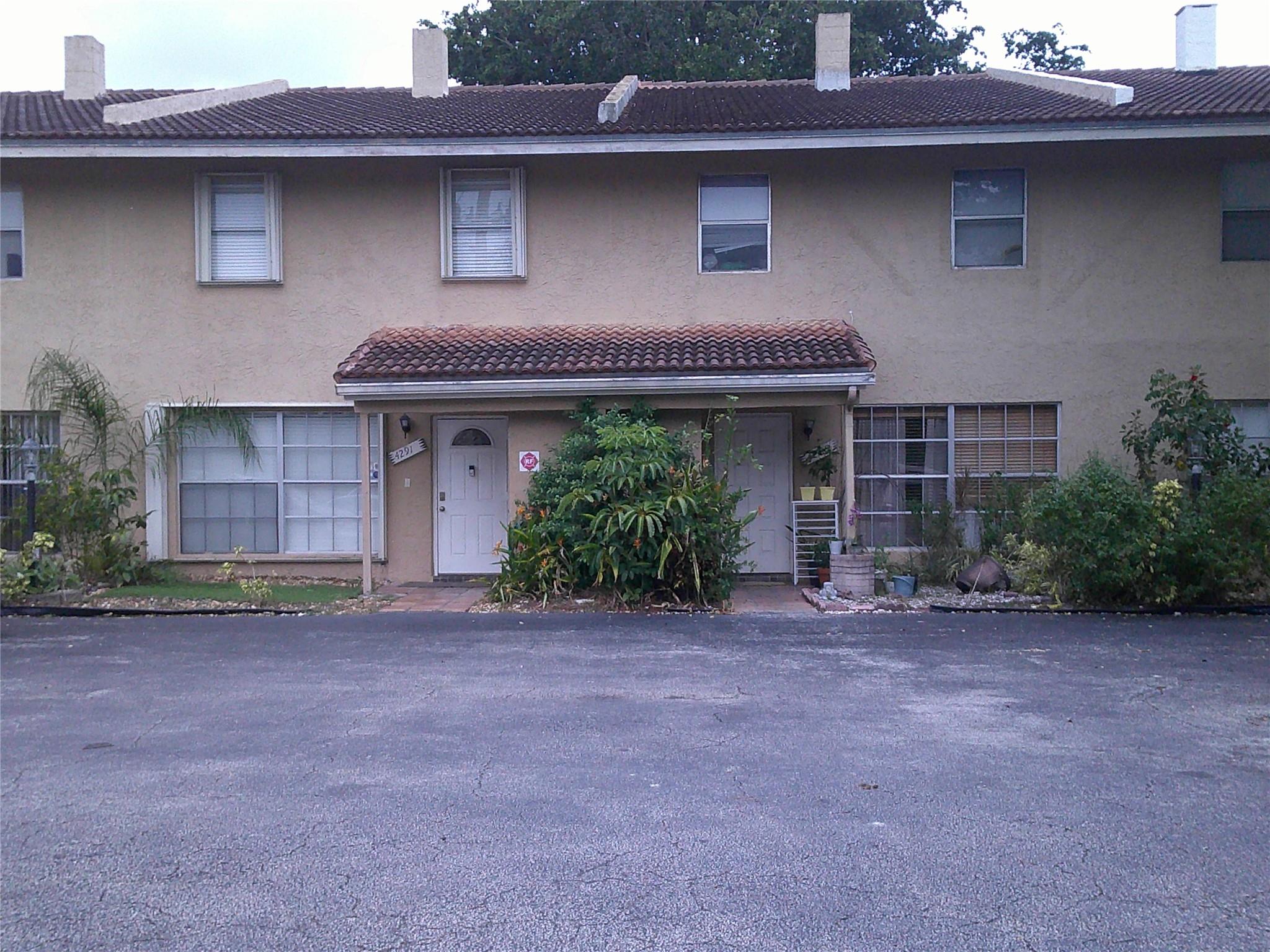 Deer Run Spgs III Condo - Residential Lease