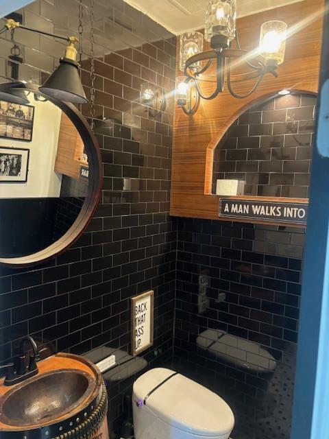 ROCK CREEK PHASE TWO - Residential Lease