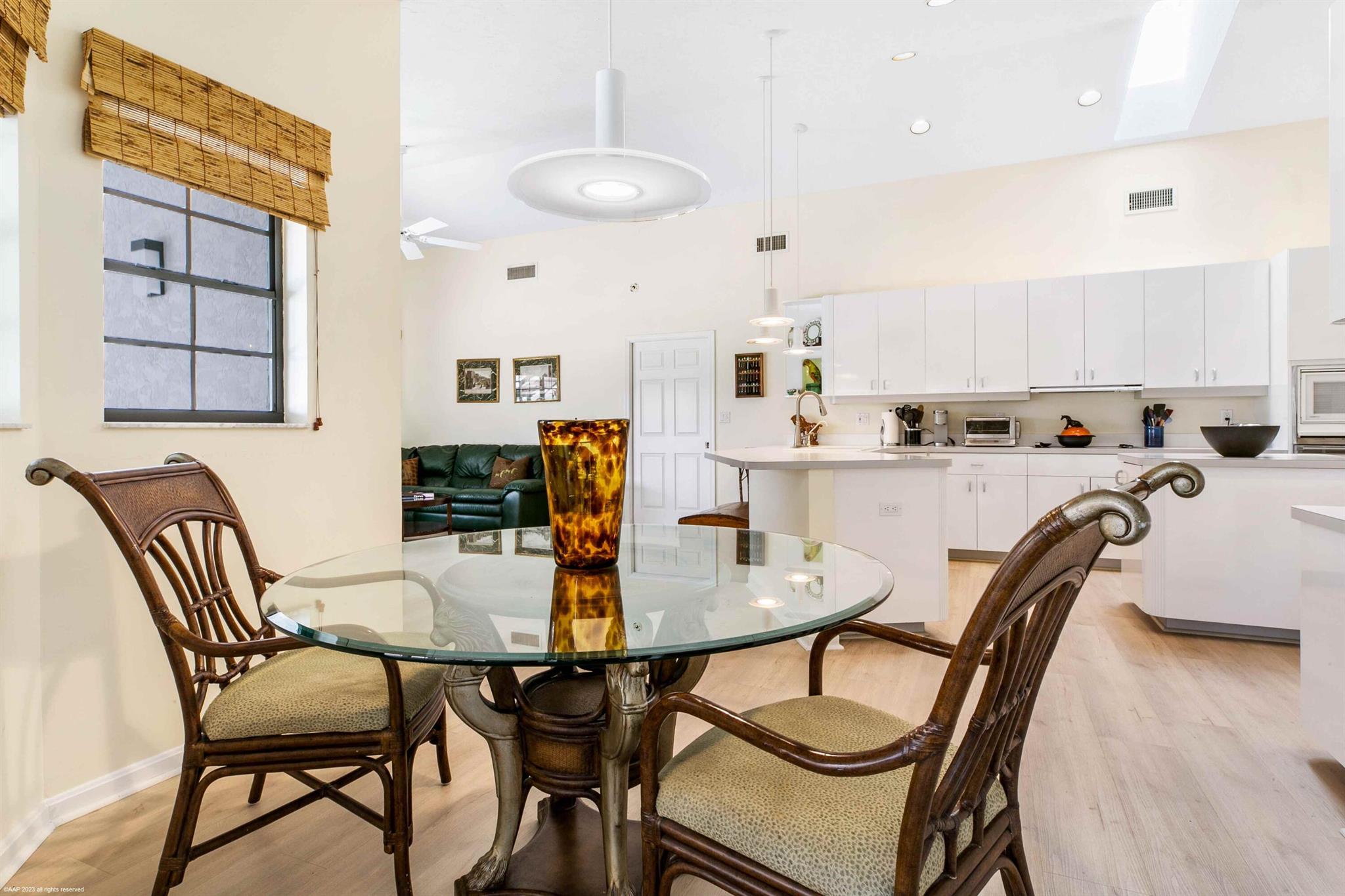 SADDLE TRAIL PARK OF WELL - Residential