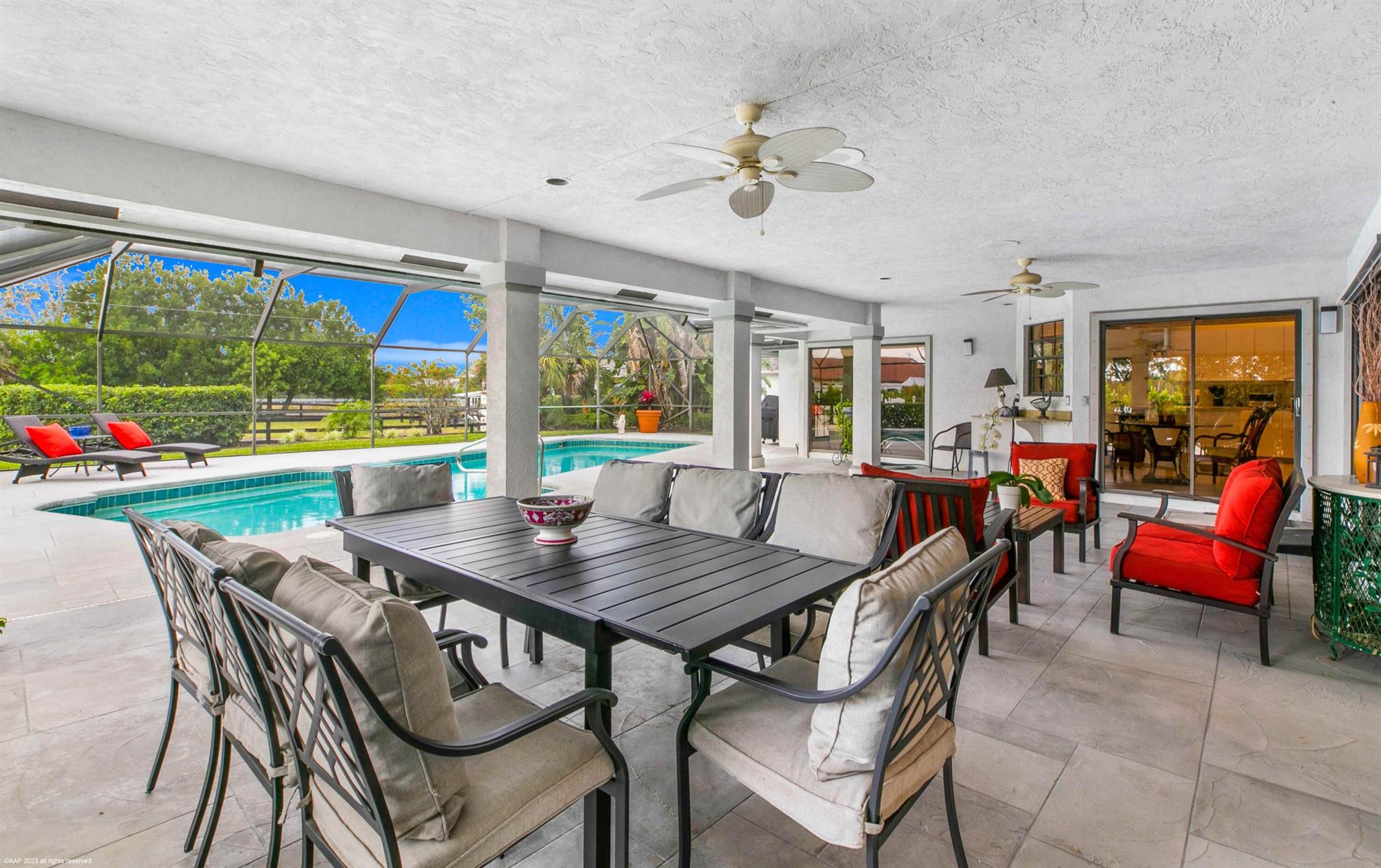 SADDLE TRAIL PARK OF WELL - Residential