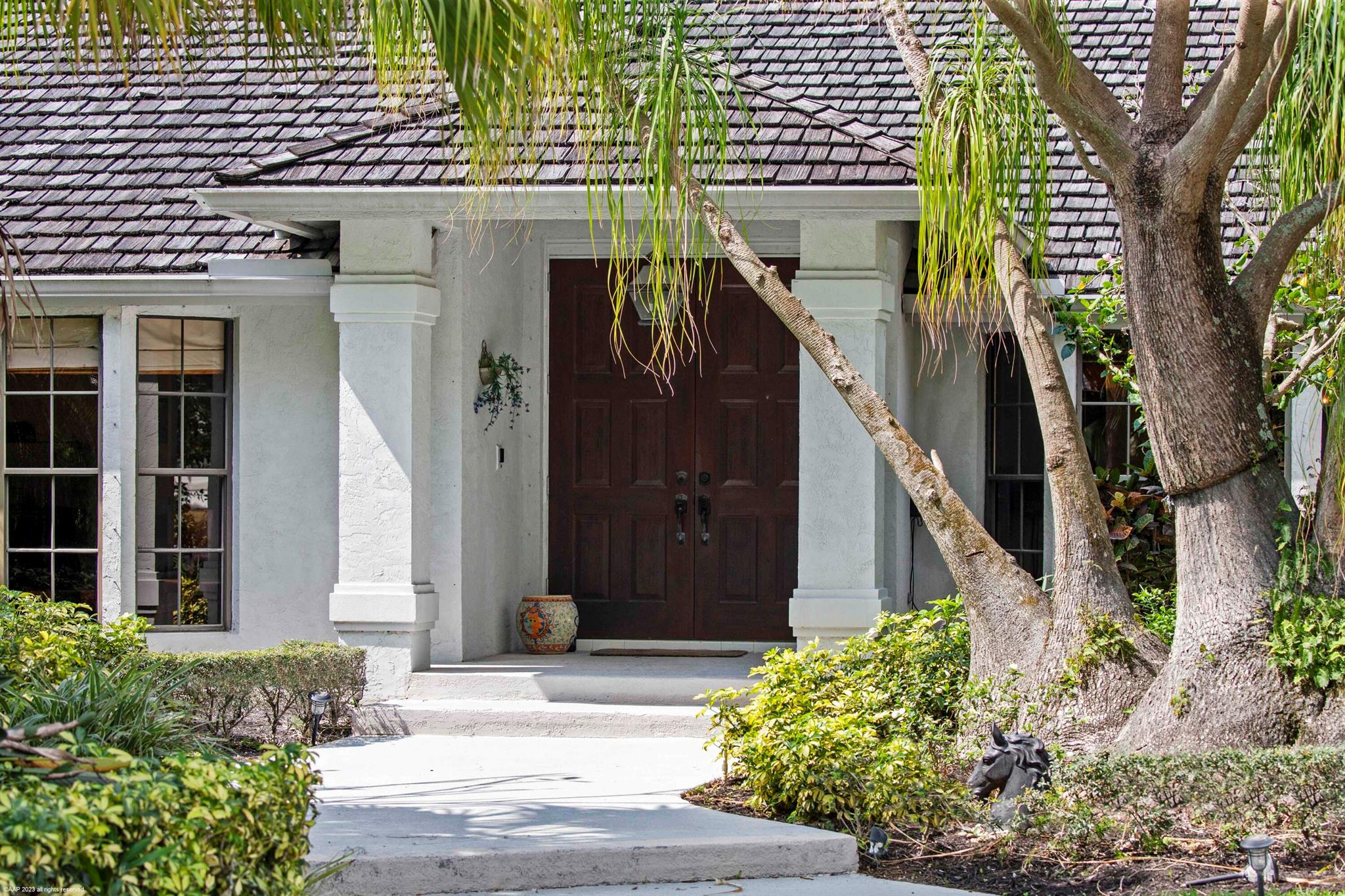 SADDLE TRAIL PARK OF WELL - Residential