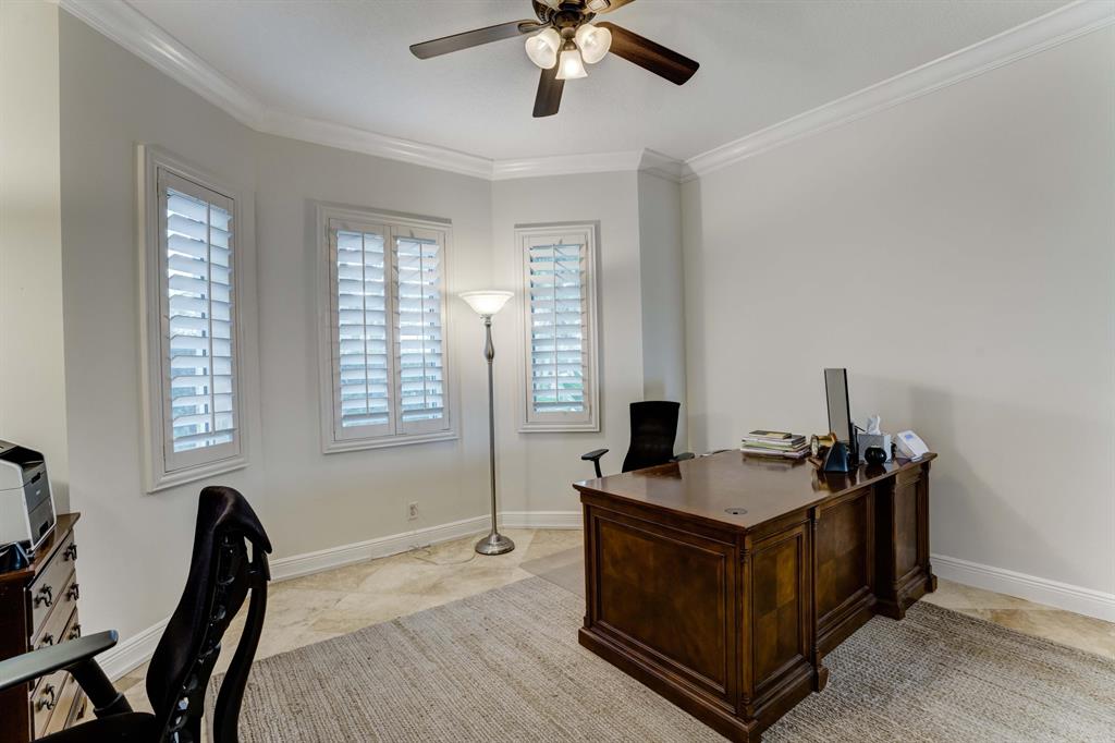 LANDS END - Residential