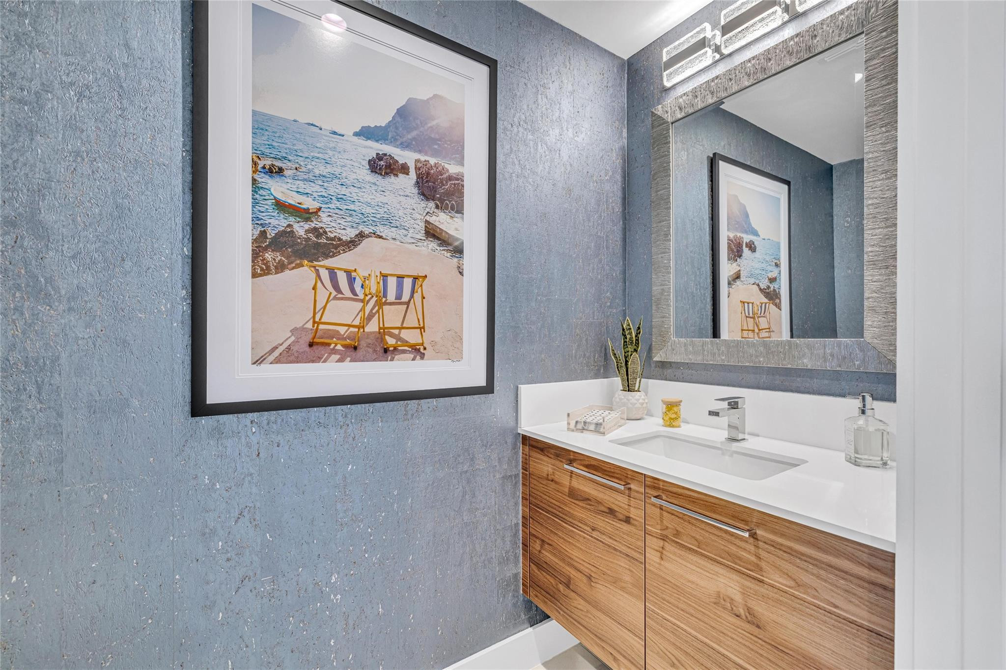 100 Las Olas - Residential Lease