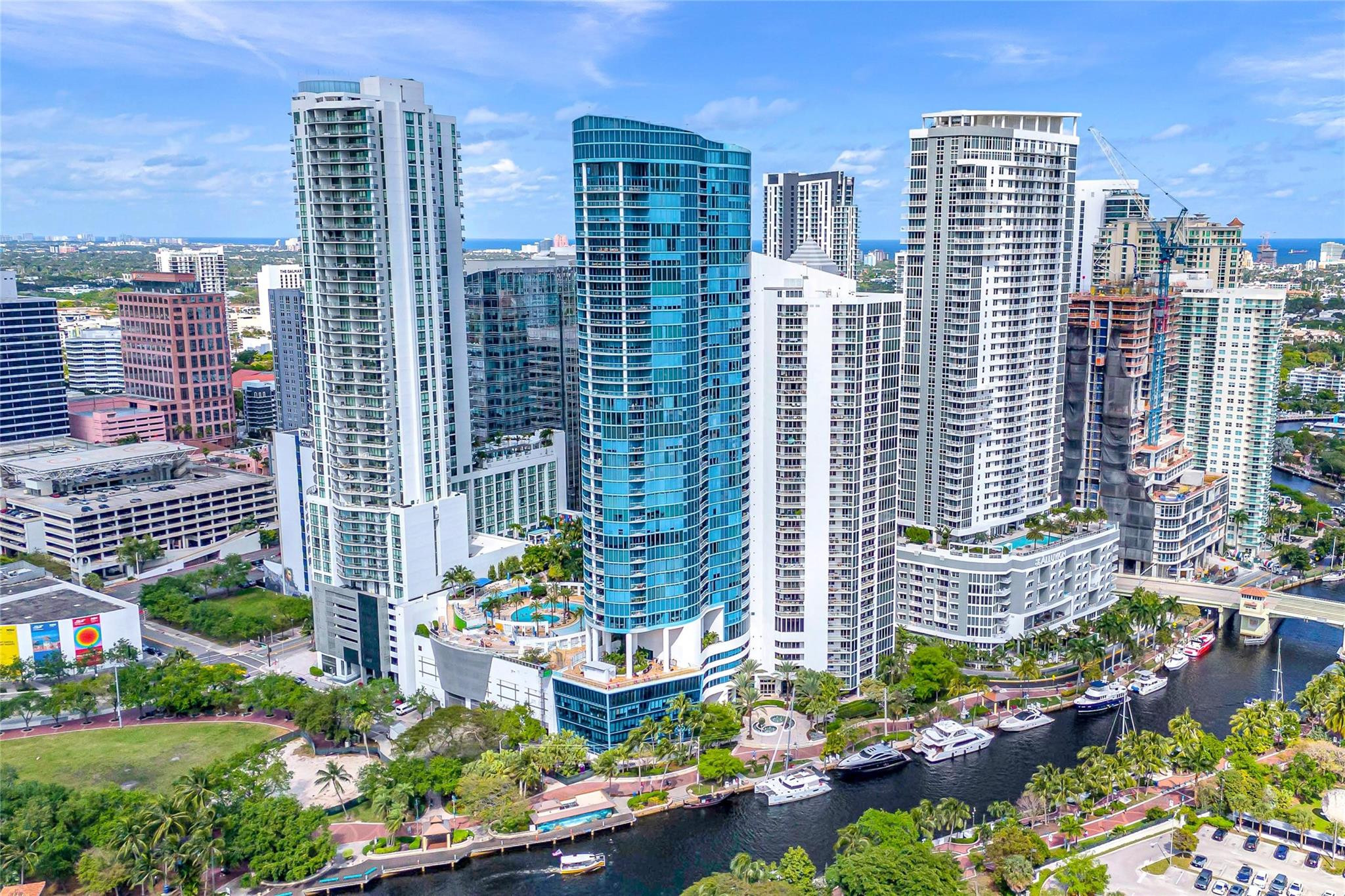 100 Las Olas - Residential Lease