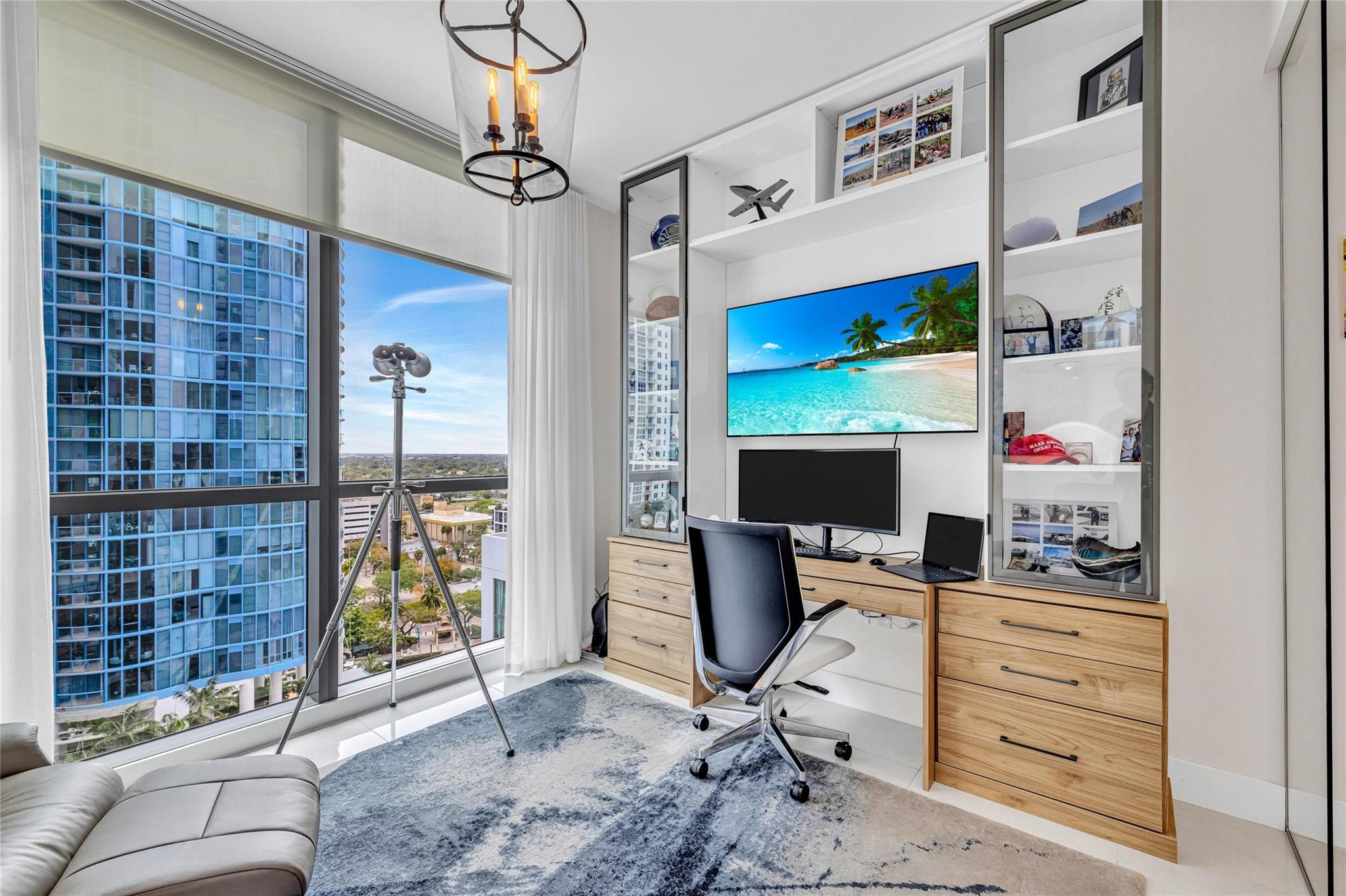 100 Las Olas - Residential Lease