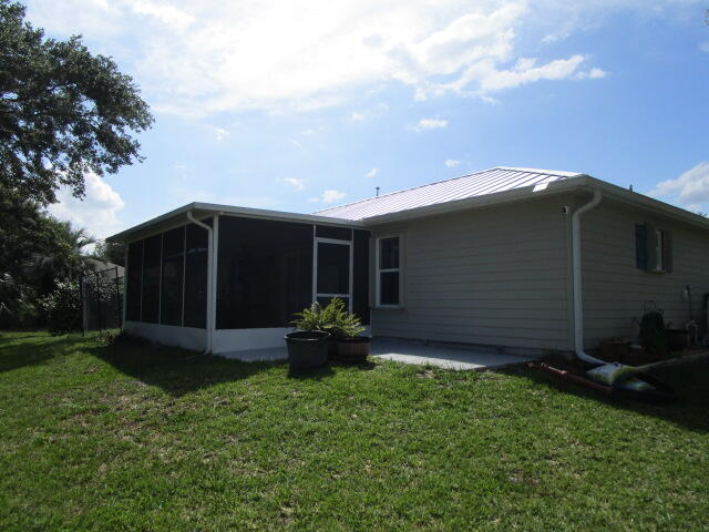 SEBASTIAN HIGHLANDS UNIT 10 - Residential
