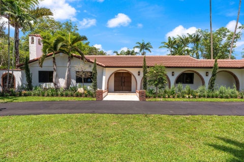 Tiny photo for 11851 NW 7TH Street, Plantation, FL 33325 (MLS # B26068129)