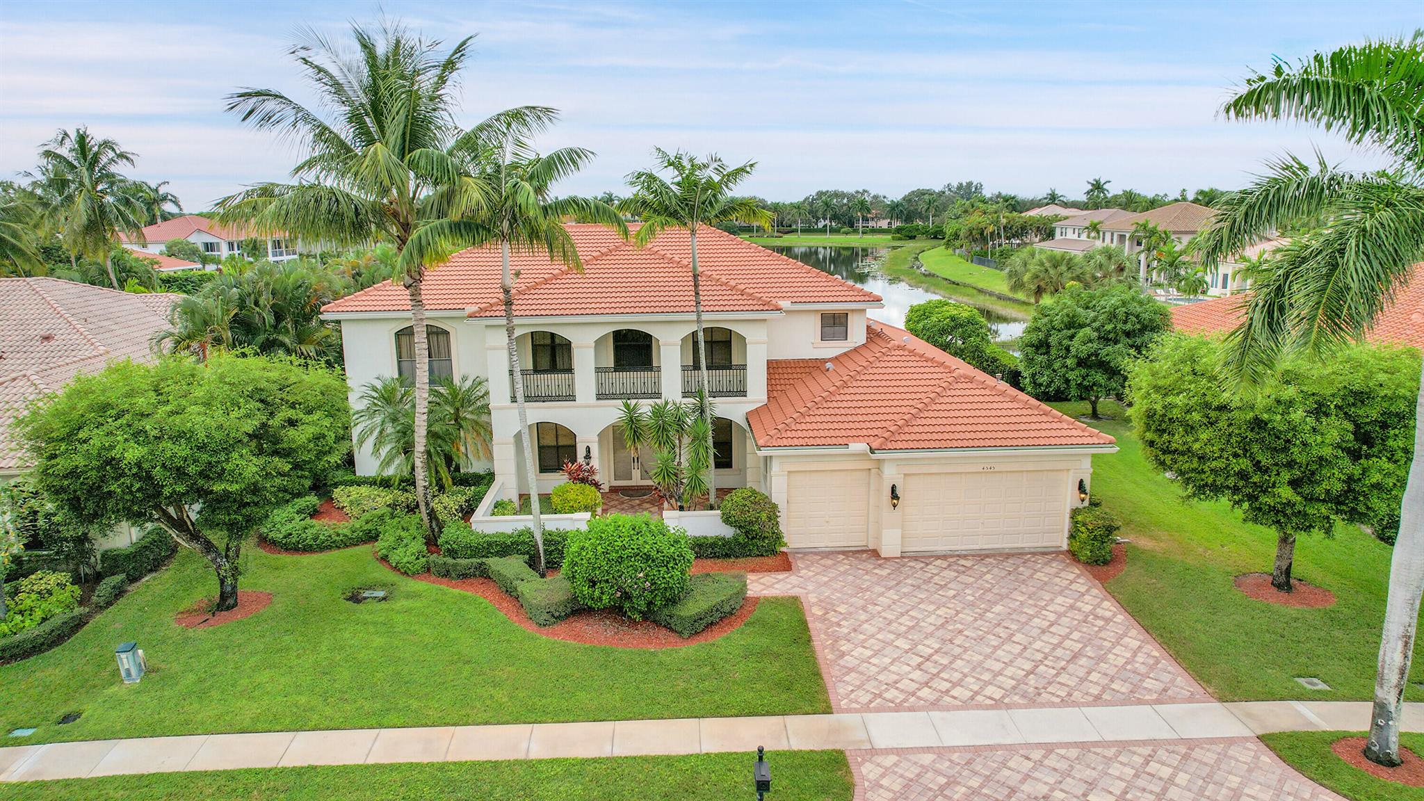 ISLES AT WELLINGTON 4 - Residential