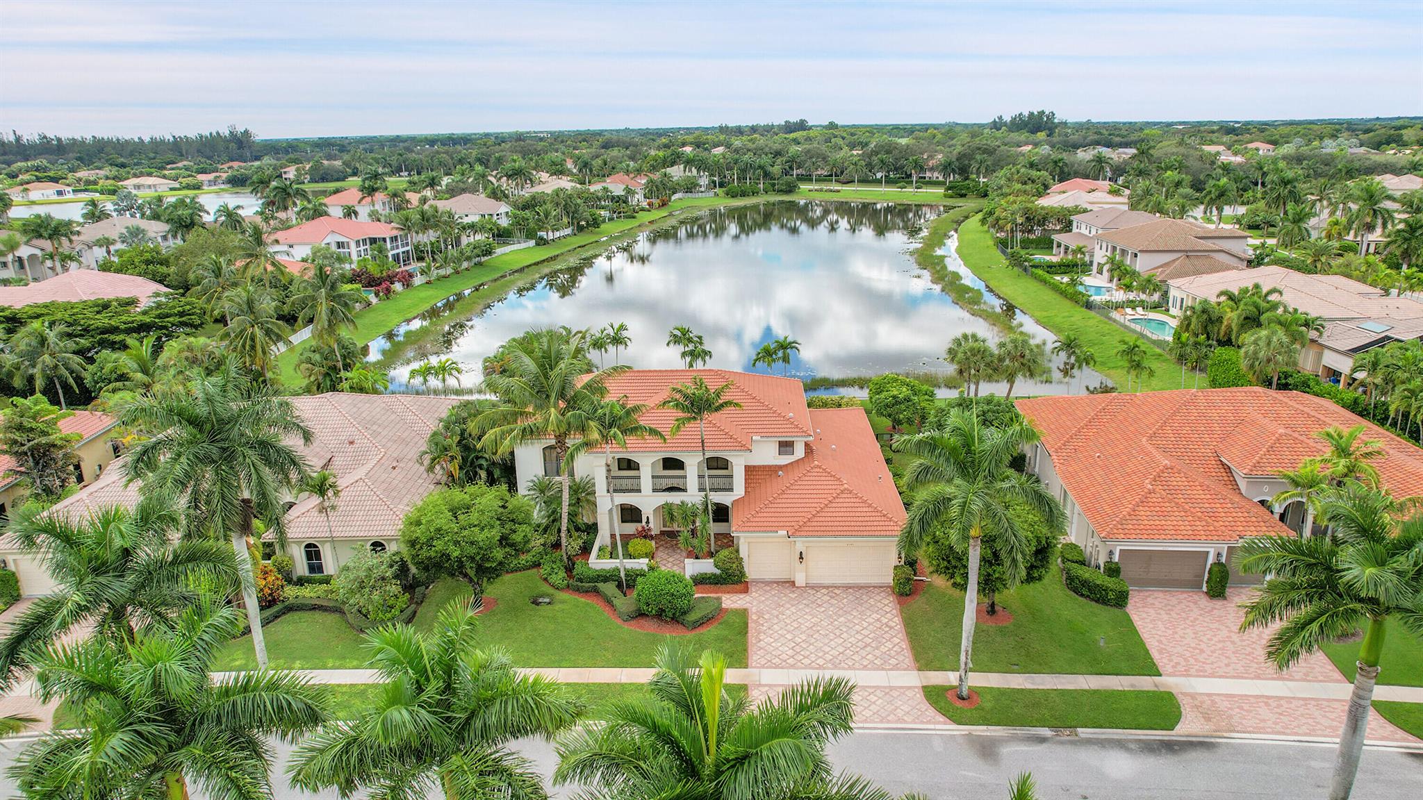 ISLES AT WELLINGTON 4 - Residential