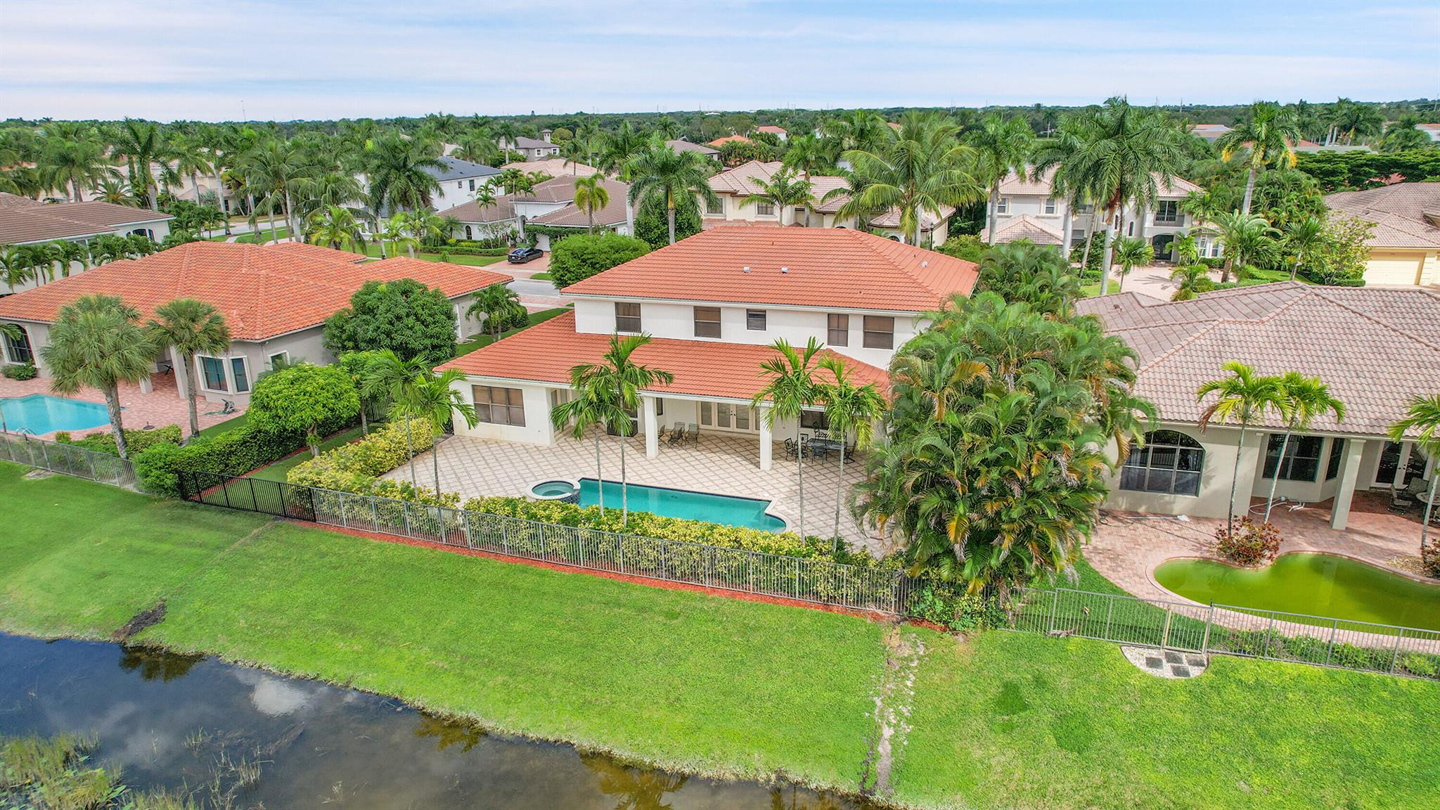 ISLES AT WELLINGTON 4 - Residential