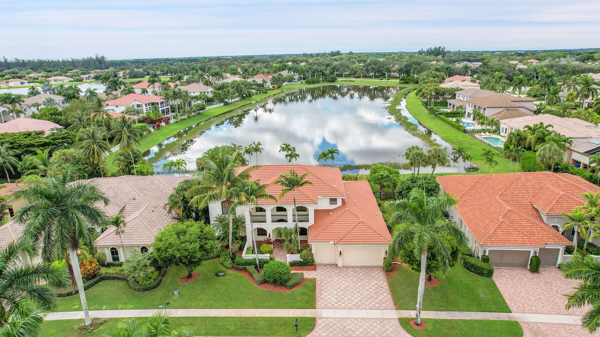 ISLES AT WELLINGTON 4 - Residential