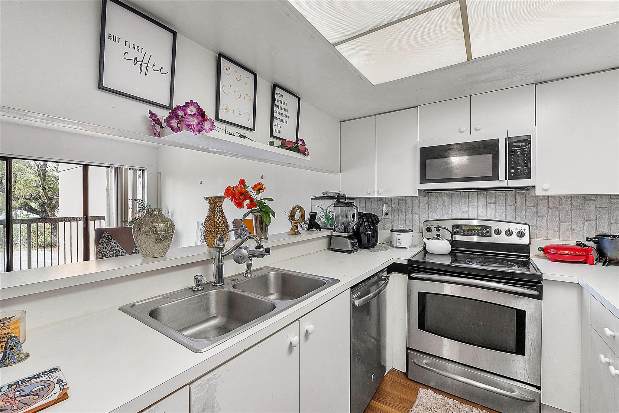 701 NW 19th Street 202
