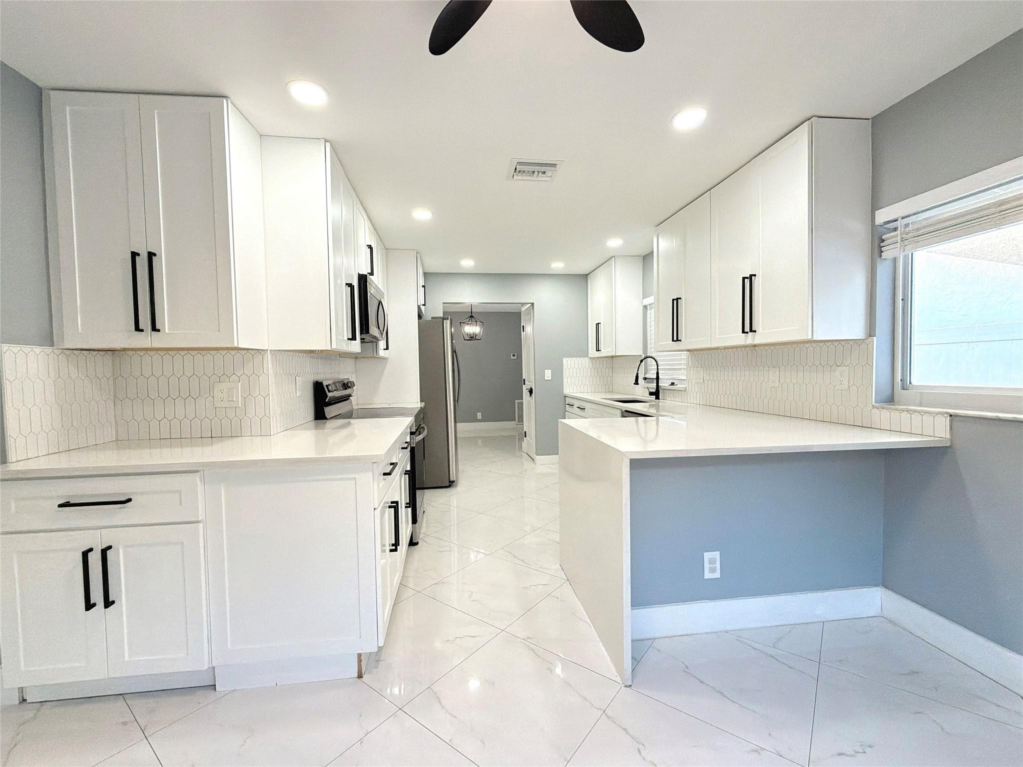 Sandalfoot Cove Sec 07 & - Residential Lease