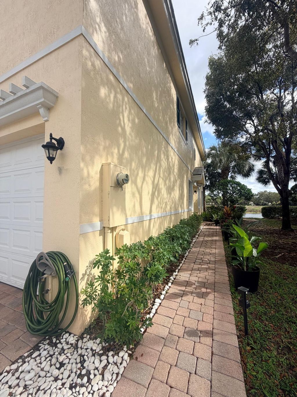Photo of 7644 Foxcroft Lane #7644, Davie, FL 33328 (MLS # B26011332)