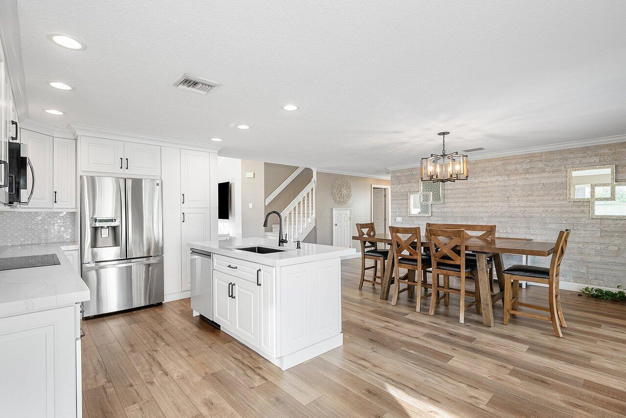 LANSDOWNE - Residential