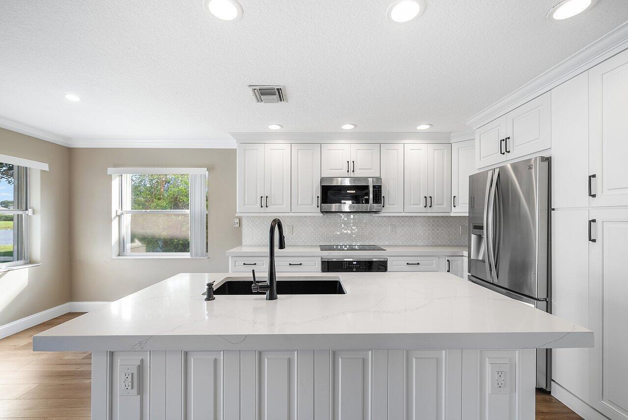 LANSDOWNE - Residential