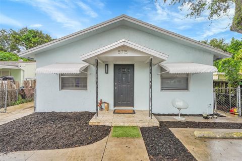 5715 Garfield St Hollywood FL 33021