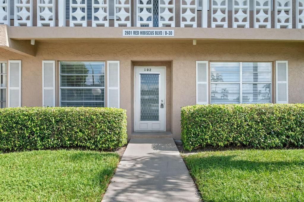 Photo of 2601 Red Hibiscus Boulevard, Delray Beach, FL 33445 (MLS # B26010275)