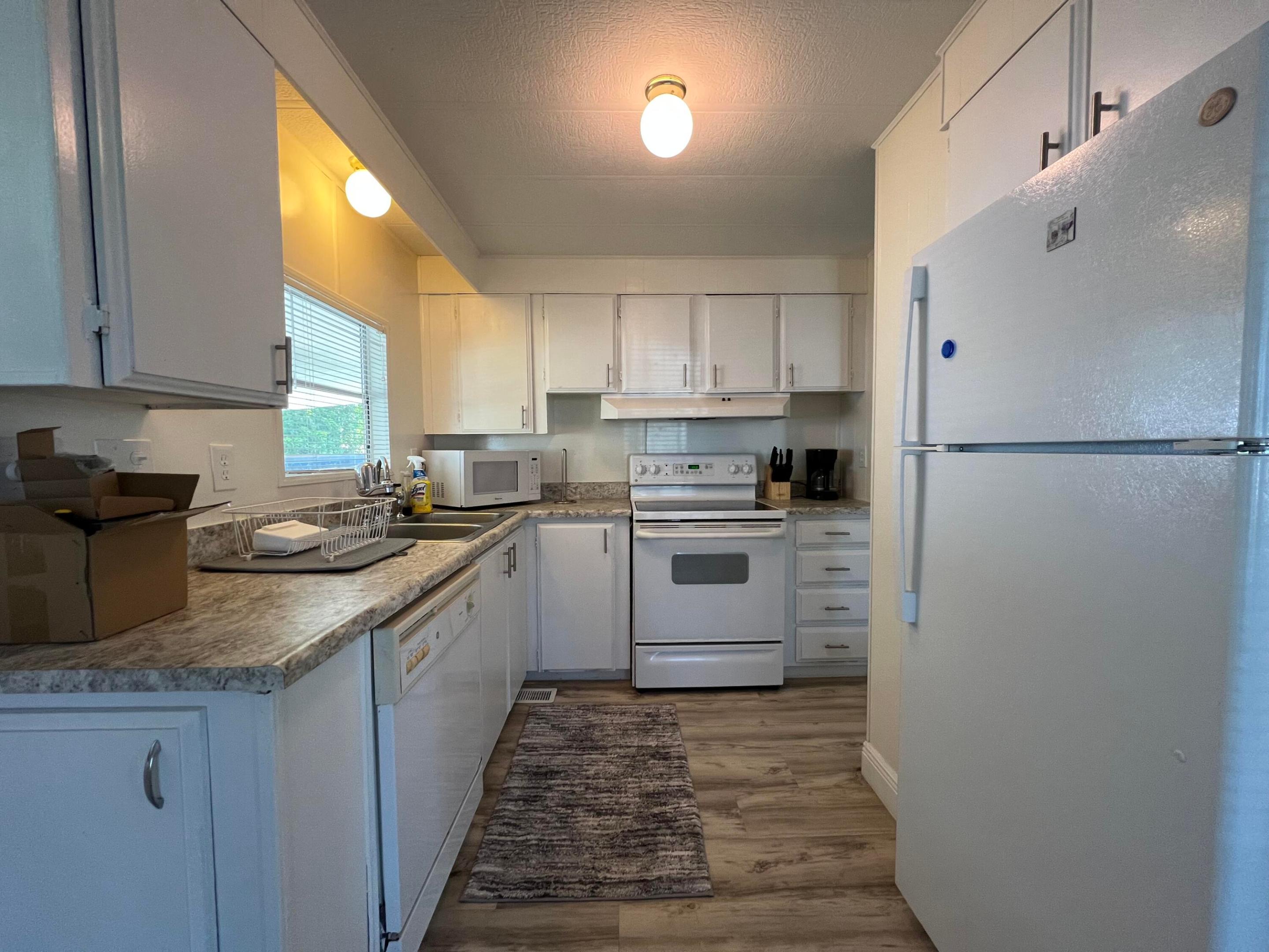 NORTHERN PINES MOBILE HOME PARK PL 6 - Residential Lease
