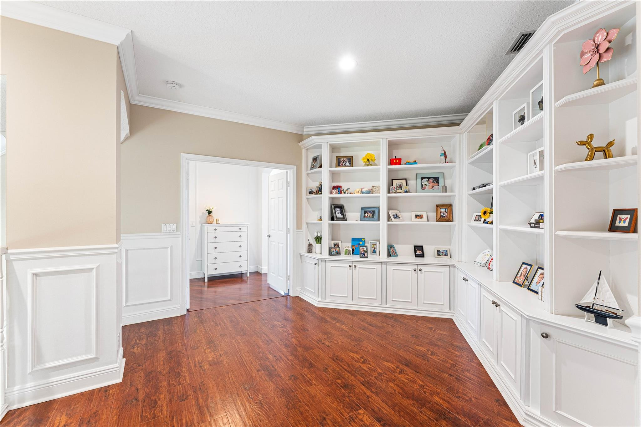 SECTOR 7 - - Residential