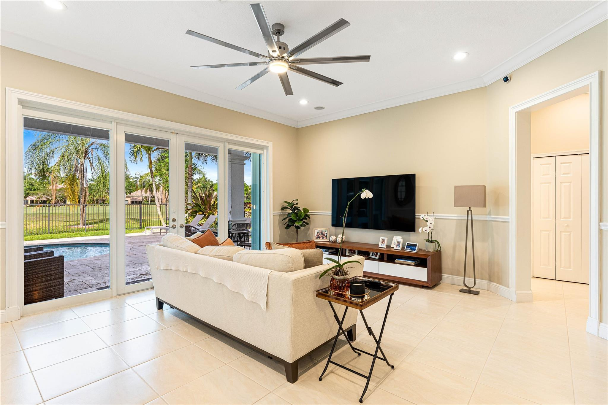 SECTOR 7 - - Residential