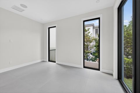 Tiny photo for 1550 Ponce De Leon Drive, Fort Lauderdale, FL 33316 (MLS # B26013850)