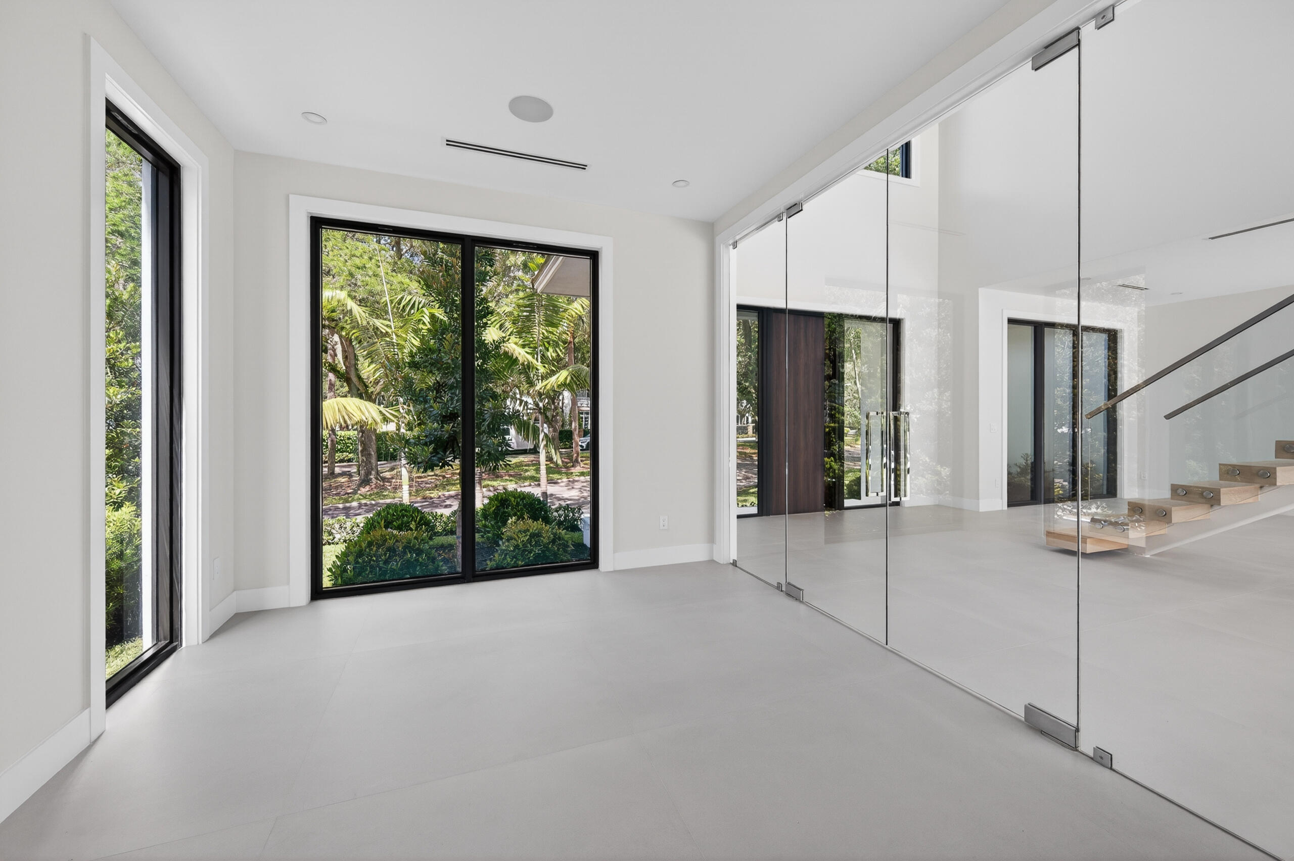 RIO VISTA ISLES - Residential