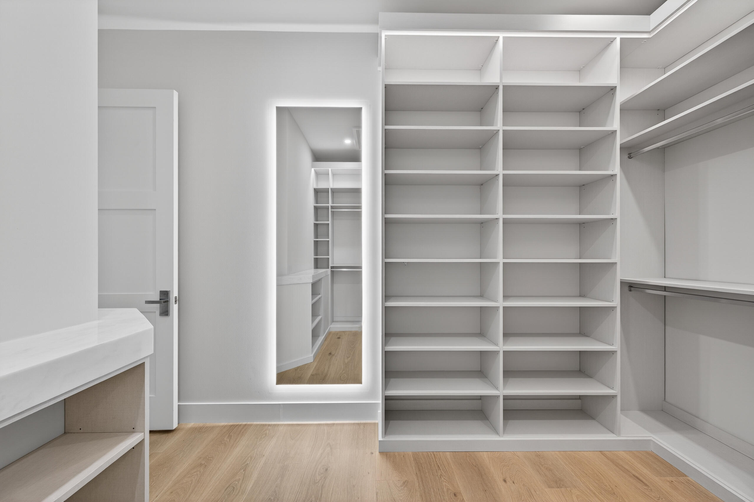 RIO VISTA ISLES - Residential