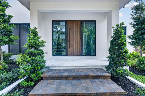 Tiny photo for 1550 Ponce De Leon Drive, Fort Lauderdale, FL 33316 (MLS # B26013850)