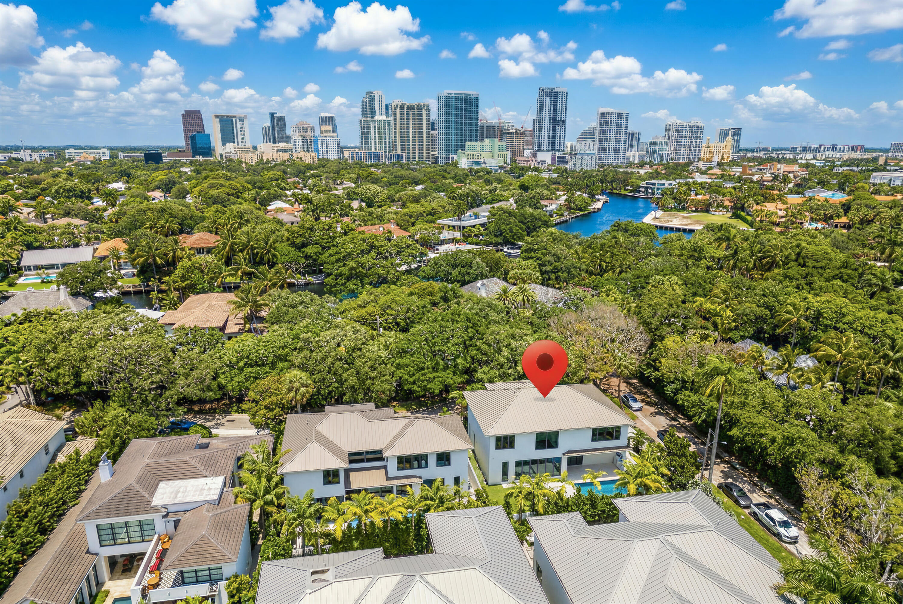 RIO VISTA ISLES - Residential