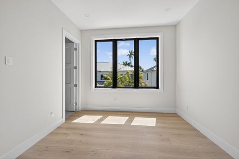Tiny photo for 1550 Ponce De Leon Drive, Fort Lauderdale, FL 33316 (MLS # B26013850)