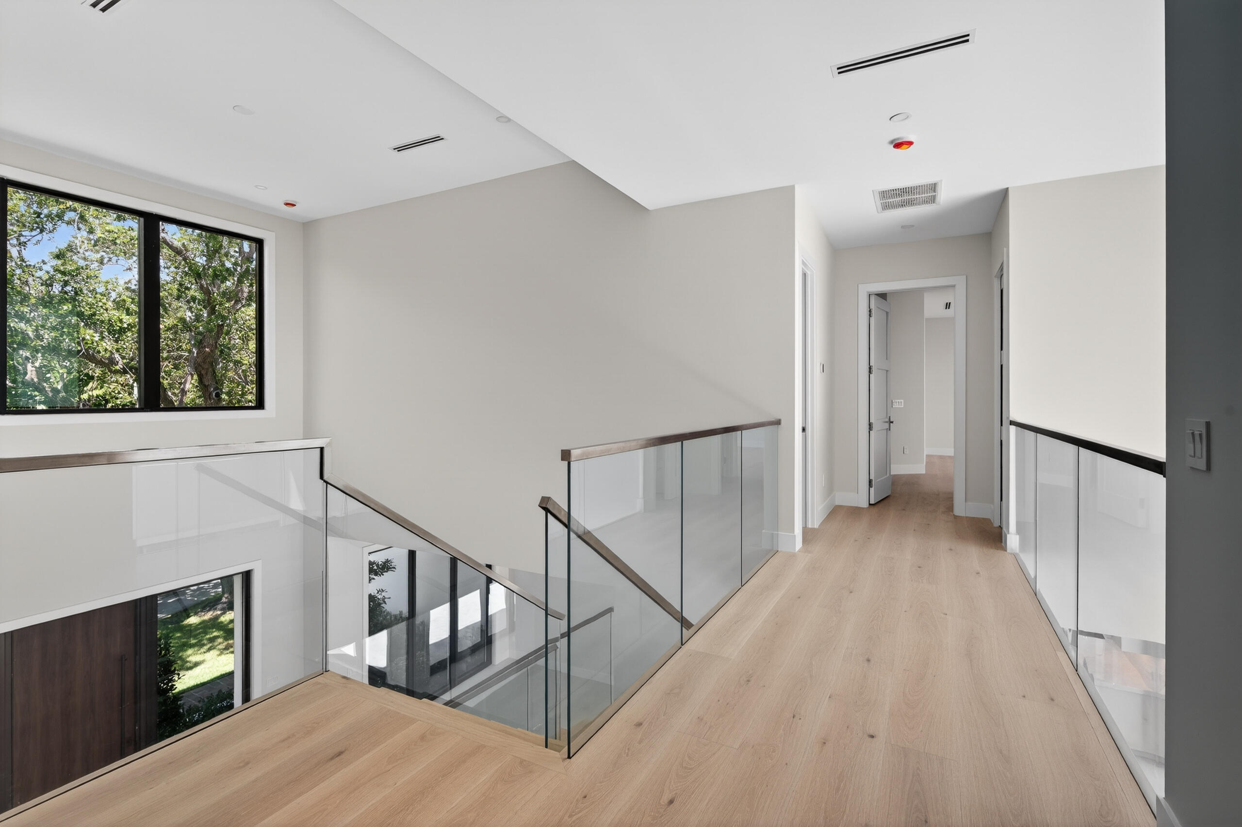 RIO VISTA ISLES - Residential