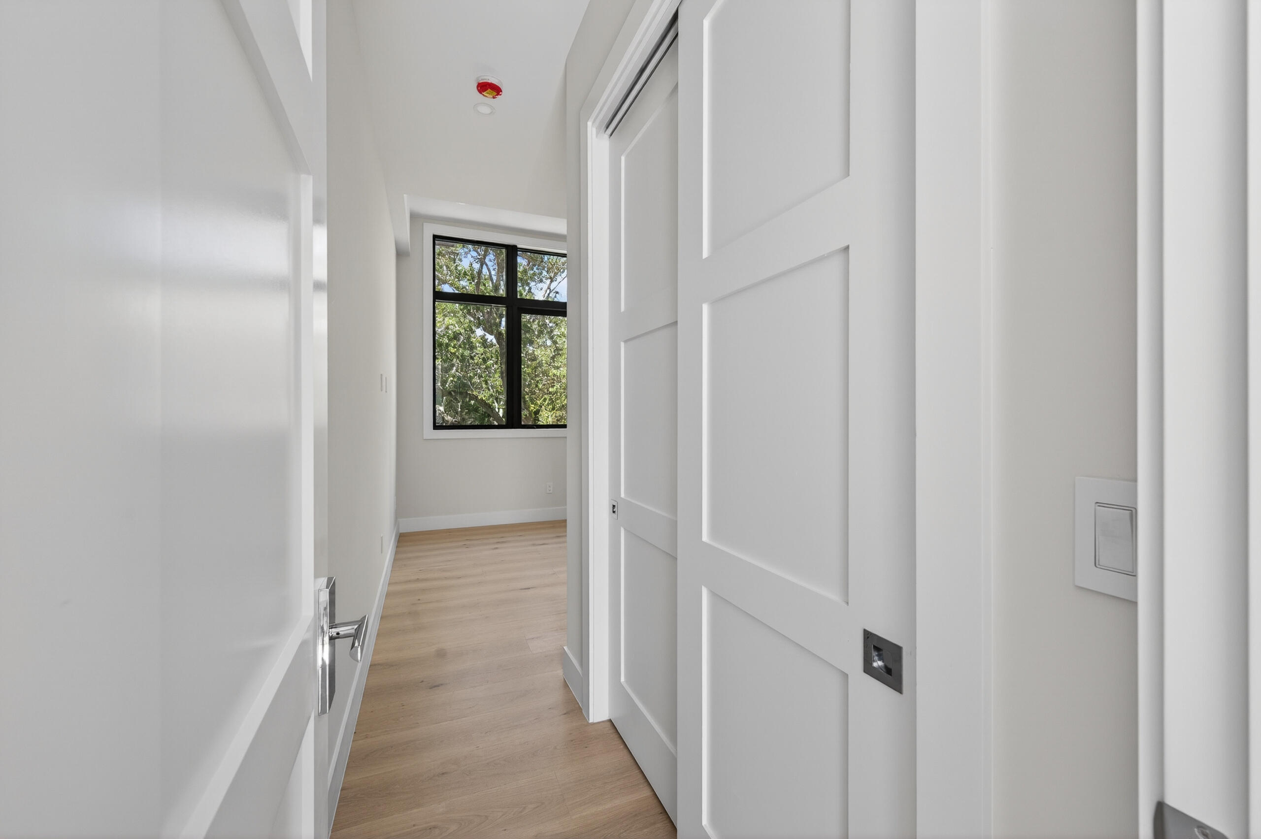 RIO VISTA ISLES - Residential